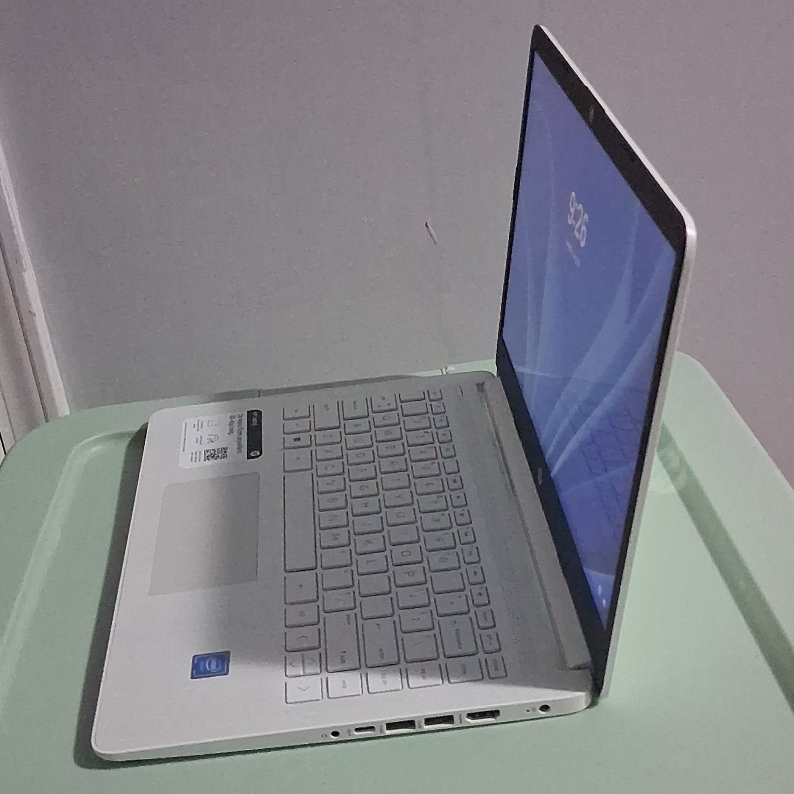 HP – 14″ Laptop, Intel Celeron 4GB RAM, 64GB eMMC, Snowflake White