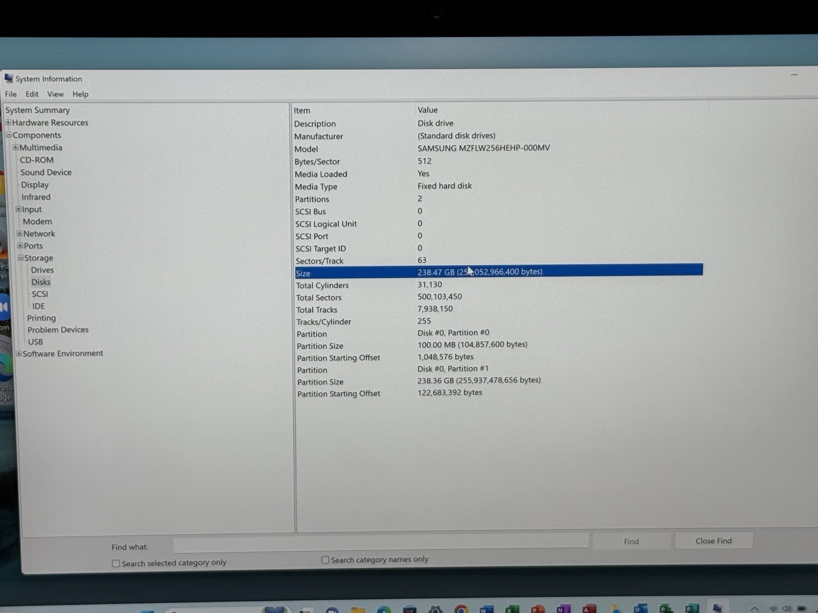 Microsoft Surface Book 2 1832 i5 7300U 2.6GHz 8GB RAM 256GB SSD 2 In 1 Touch