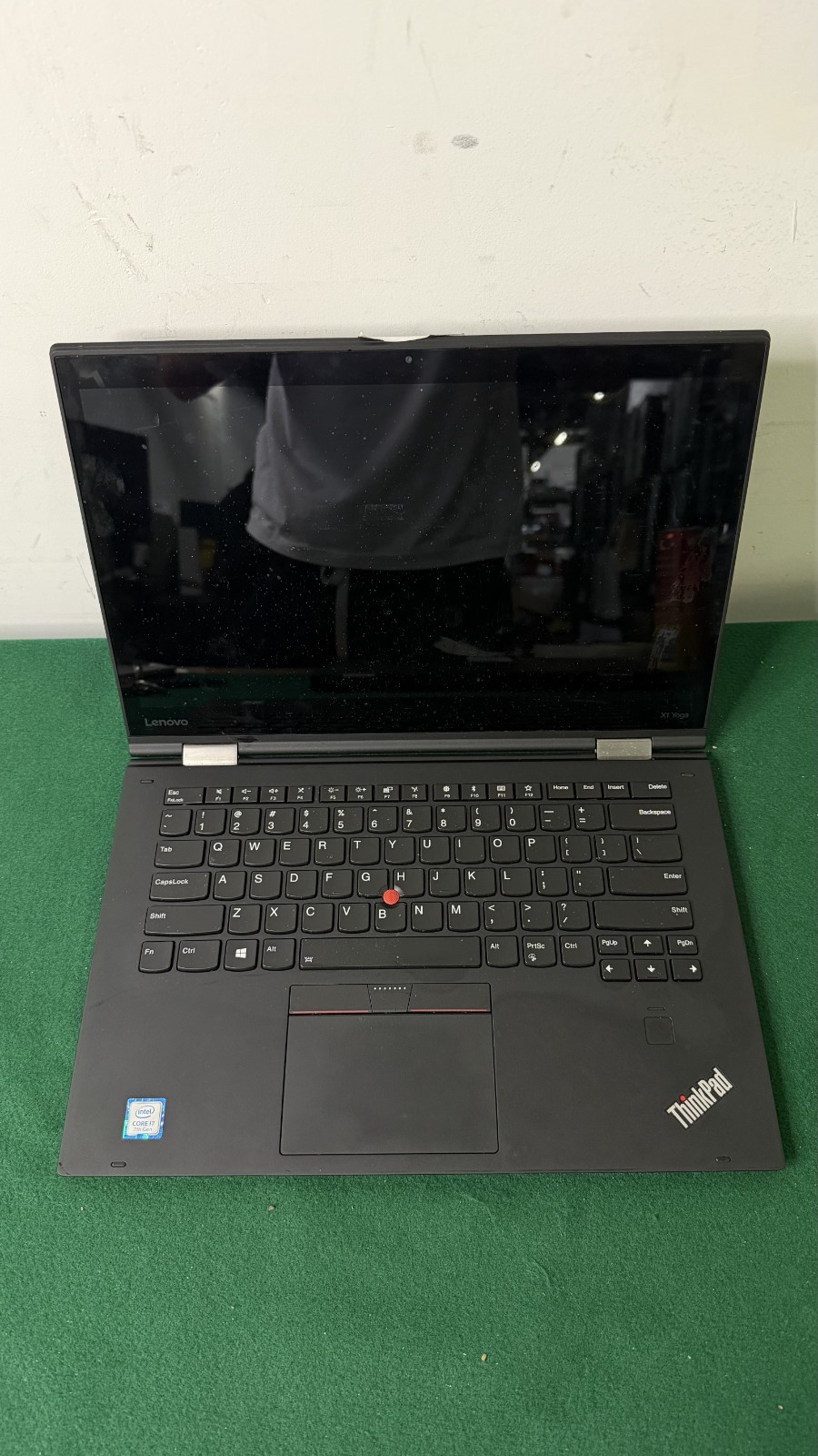 Lenovo ThinkPad X1 Yoga 2nd Gen Core i7-7500U 8GB RAM 512GB SSD Win 11