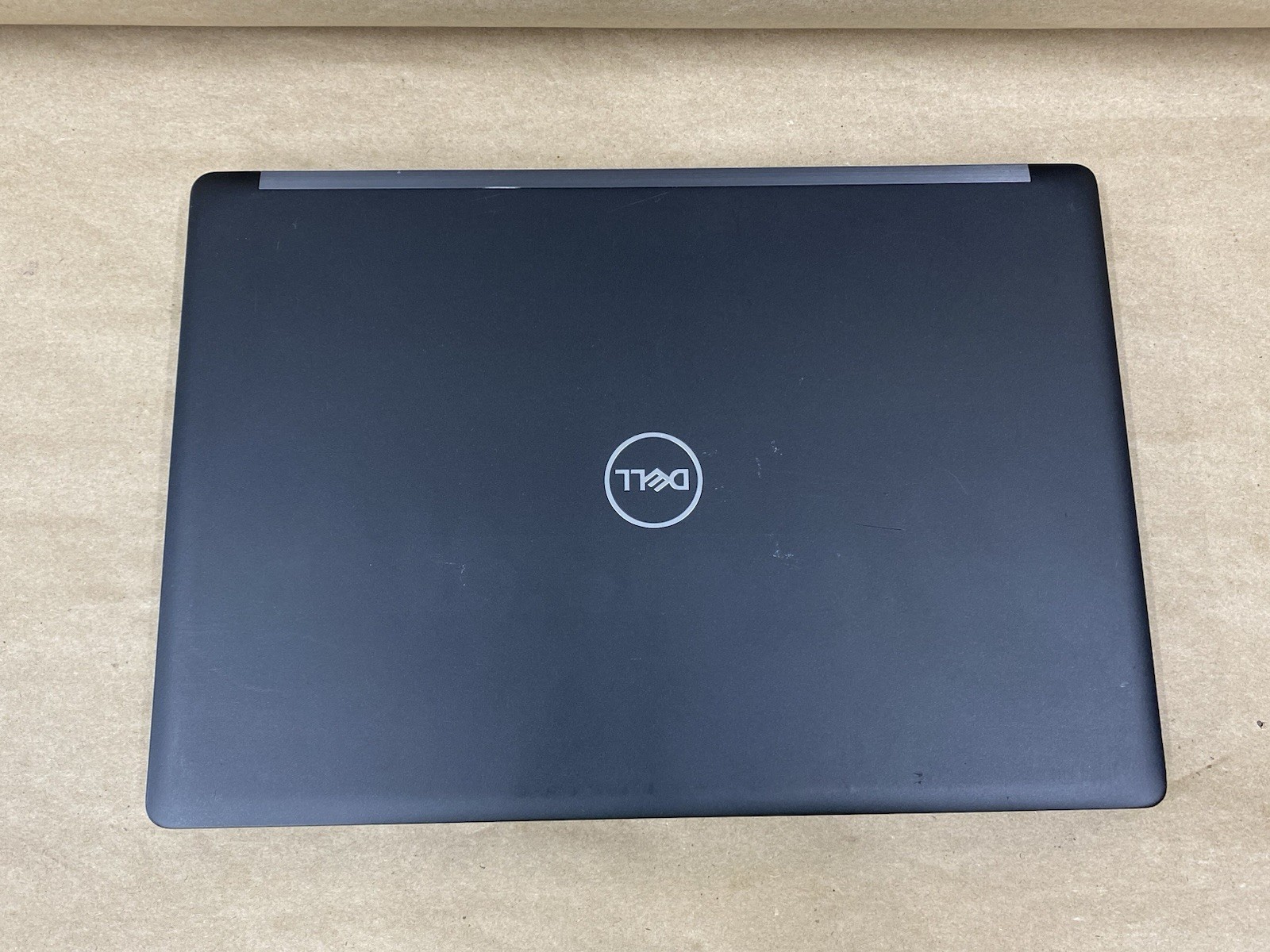 Dell Latitude 5290 – 12.5″ 1366×768 – i5-8350U – 4GB – 128GB SSD – Win 11 Pro