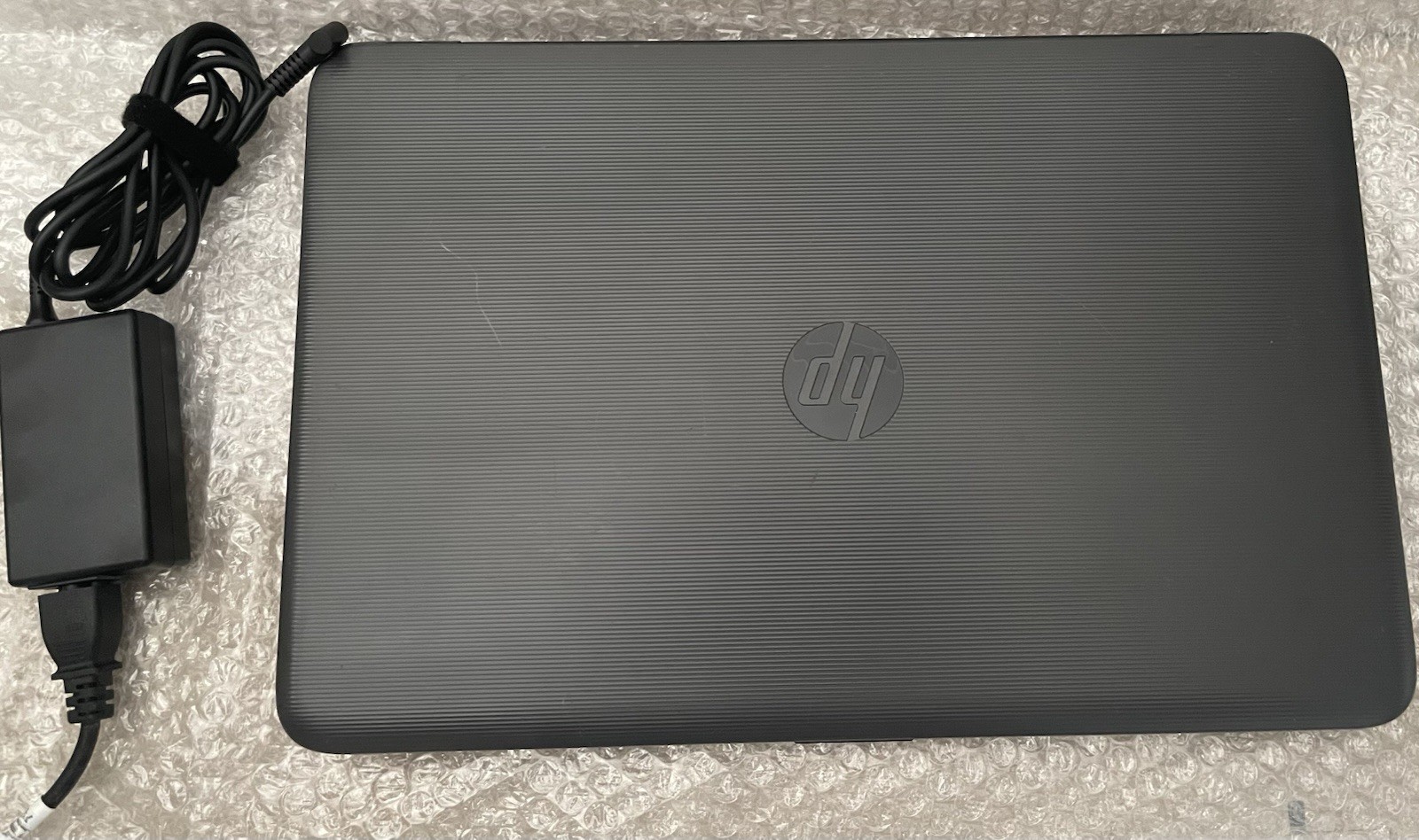 HP 250 G5 Laptop 15.6″ i5-6200U @2.30GHz 4GBRAM 500GB VGA HDMI