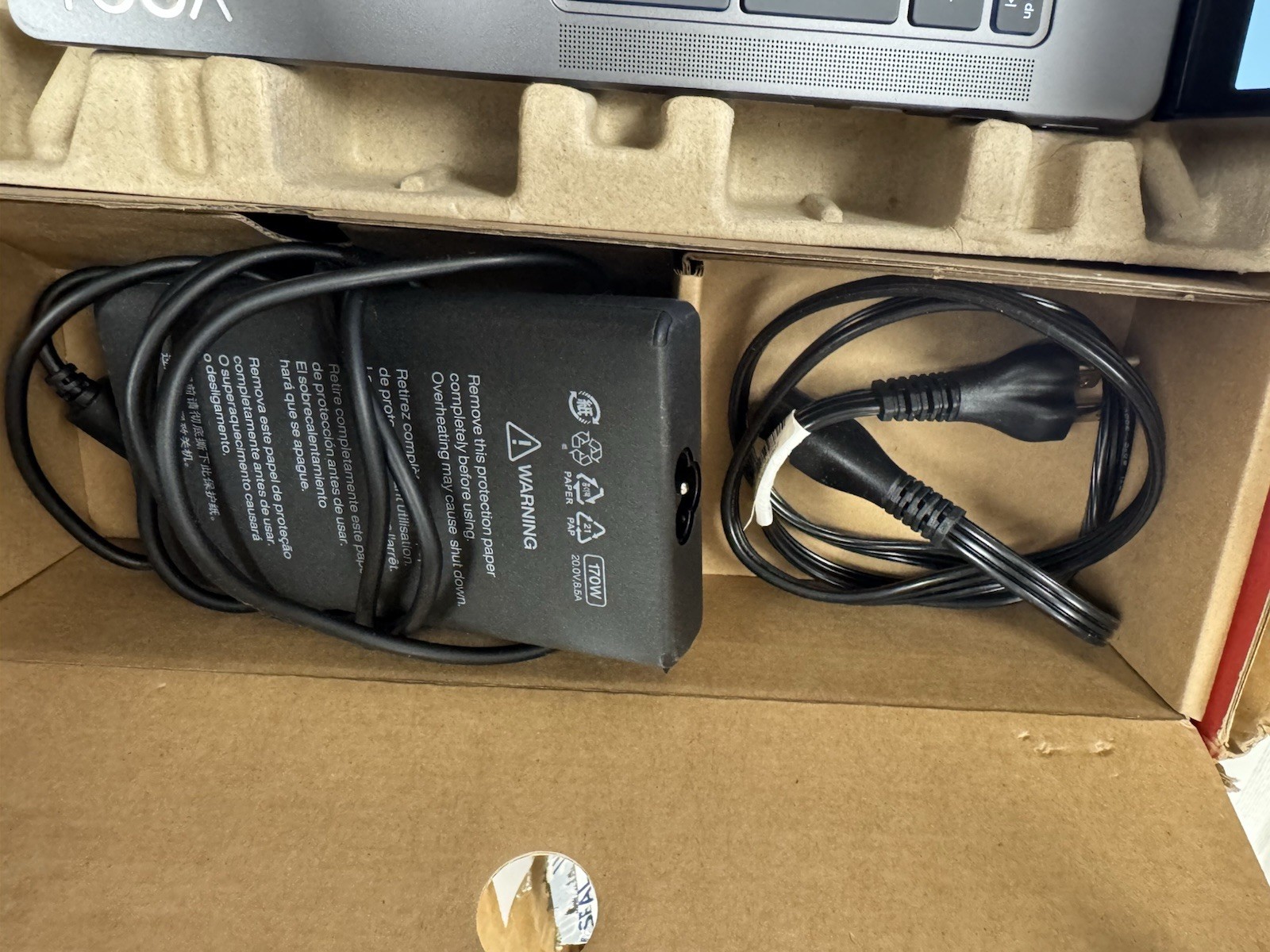 Lenovo Yoga Pro 9i 16″ 2.8K OLED Touchscreen Laptop Intel Core Ultra 9 83L00008U