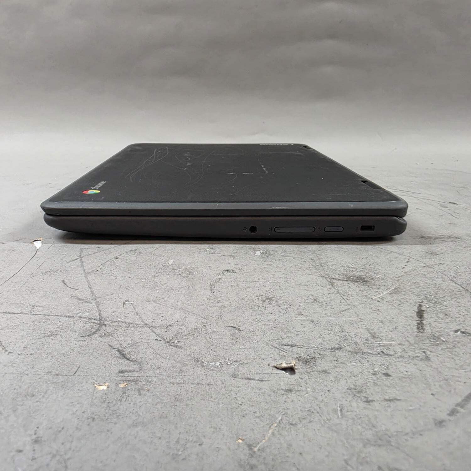 Lenovo 300e Chromebook 81H0 11.6″ Mediatek 8173 1.7GHz 4GB RAM 32GB SSD