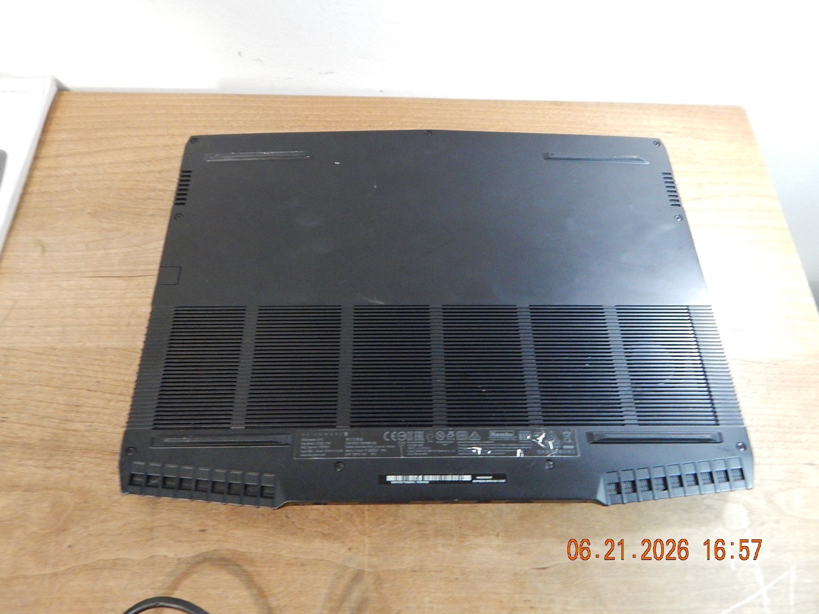Alienware M15 15″ INTEL I7 Windows 11 w/ Charger