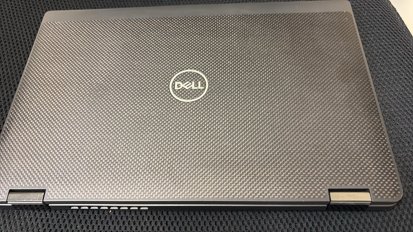 Dell Latitude 7410 14″ Touch i7-10610U 1.80GHz 16 GB RAM 512 GB SSD Win 11 Pro .