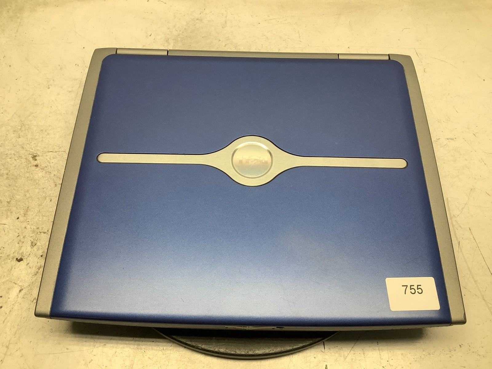 Dell Inspiron 5100 Intel Pentium 4 2.66GHz 256 MB NO HDD