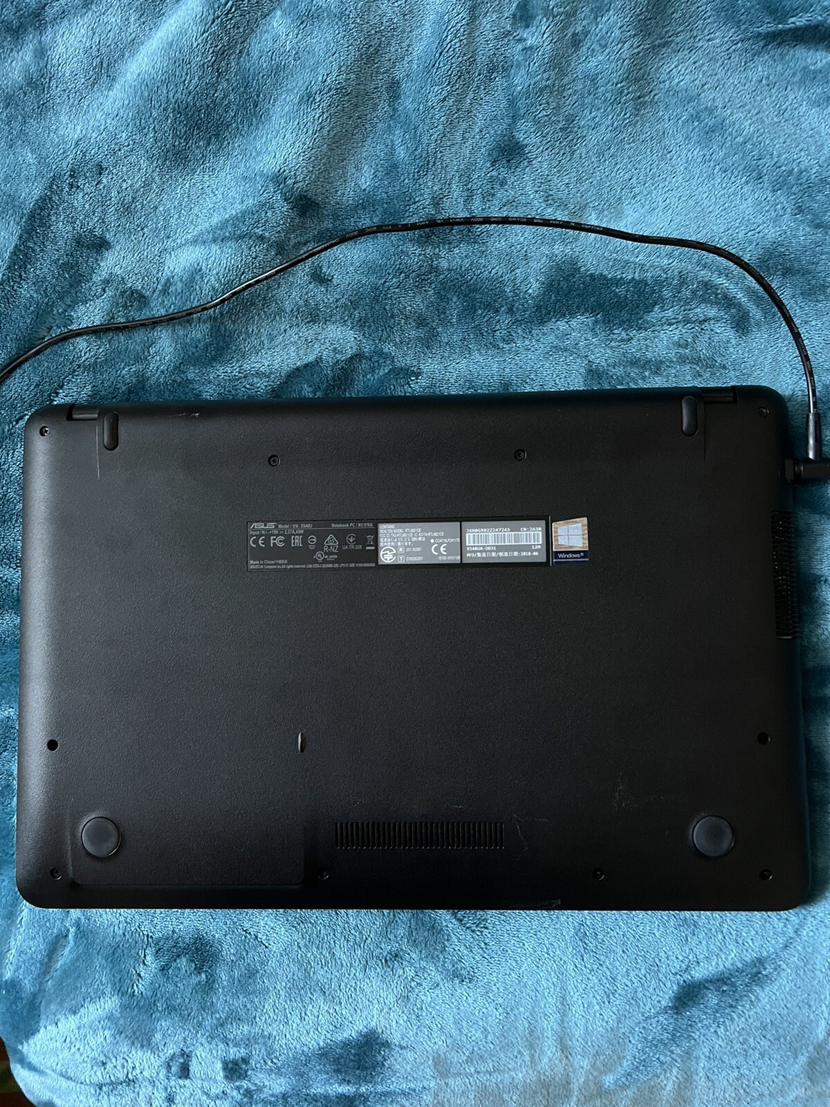 ASUS VivoBook 15.6” FHD EyeCare X540U i7-8500U 8GB RAM 1TB SSHD