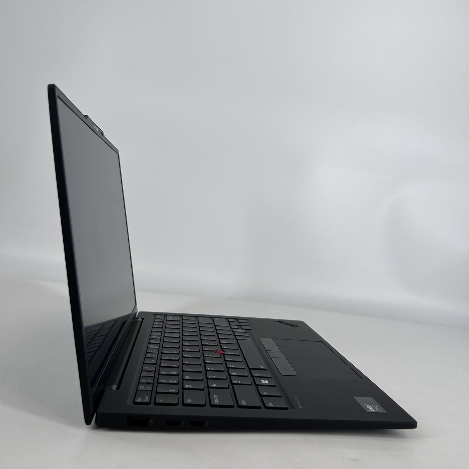 Lenovo ThinkPad X1 Carbon Gen 12 14 FHD+ 1.3 GHz Ultra 5 125U 32GB 1TB SSD
