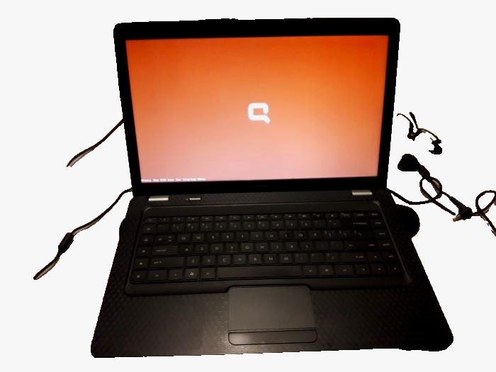 Compaq Presario CQ56 Intel Celeron 900 2.2GHz 2 GB RAM With Charger