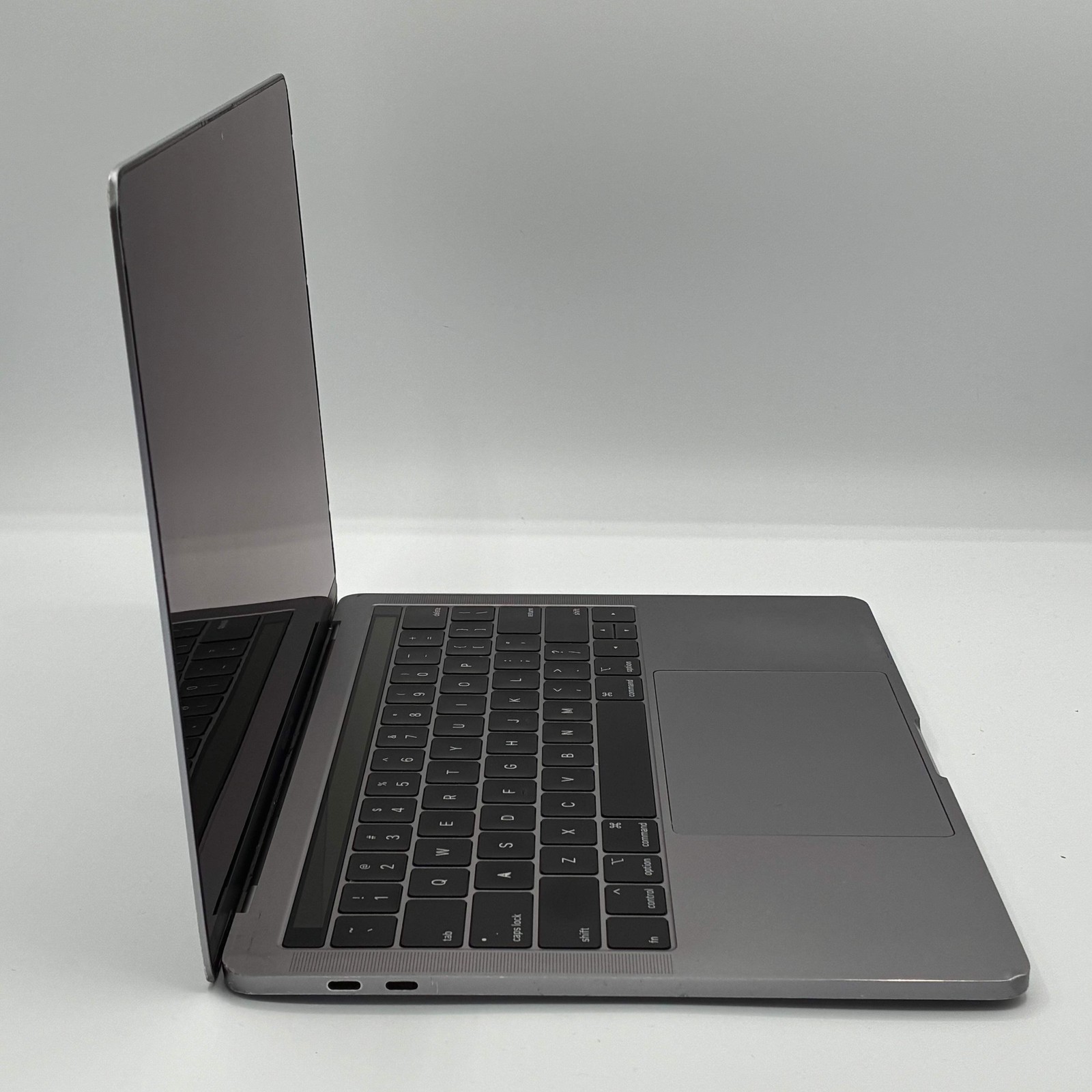 Apple MacBook Pro i5 8GB 256GB A2159 CRACKED SCREEN FOR PARTS ONLY