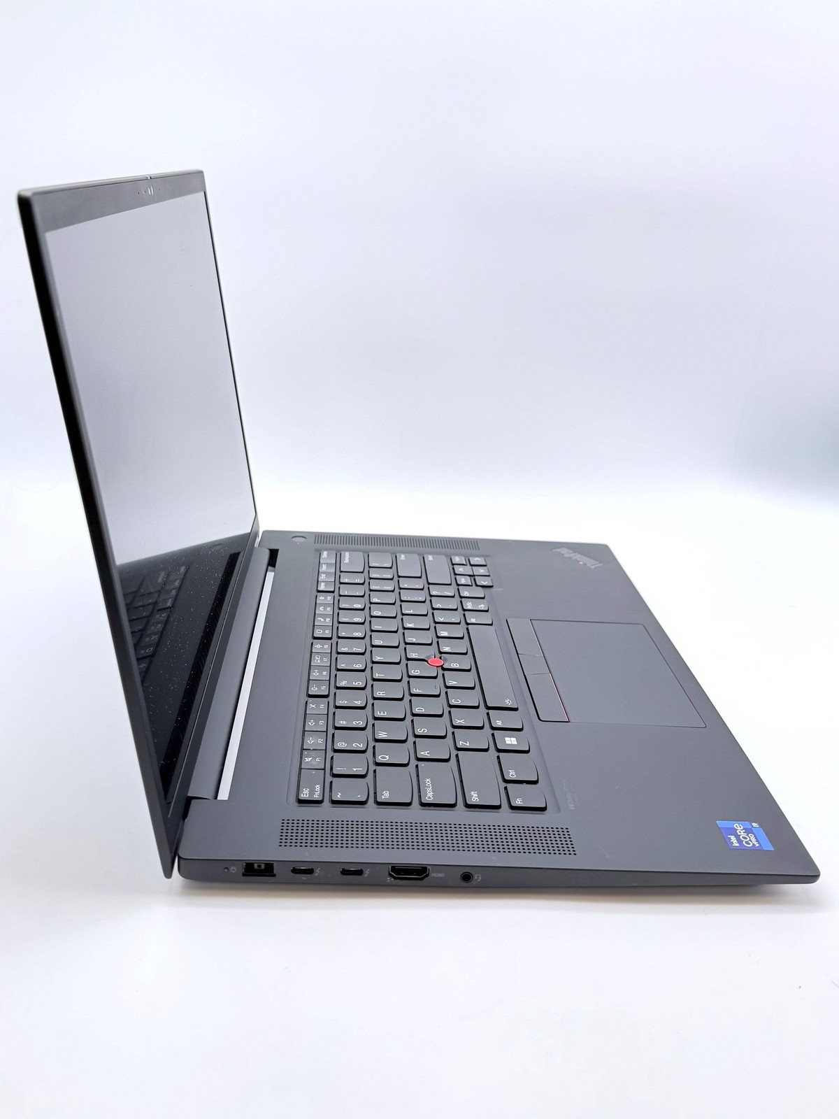 Lenovo ThinkPad P1 Gen 4 16″ Core i9 RTX 3080 16GB 18GB RAM 1TB SSD