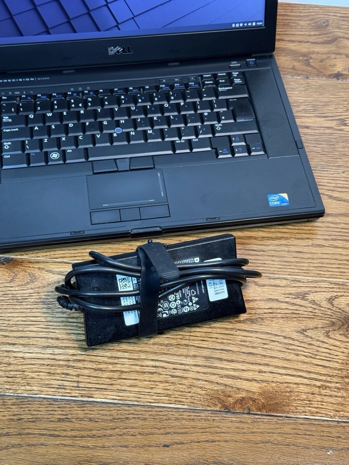 Dell Precision M4500 i7-Q820 8GB 500GB FX1800M 1920×1080 Win 10 Office 2019