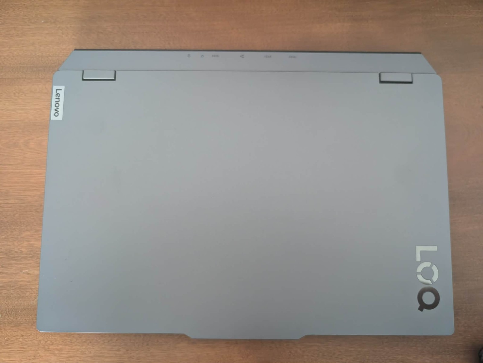 Lenovo LOQ 15ARP9 – RTX 4050 – 32GB RAM – 512 SSD – 14″ Triple Screen Extender