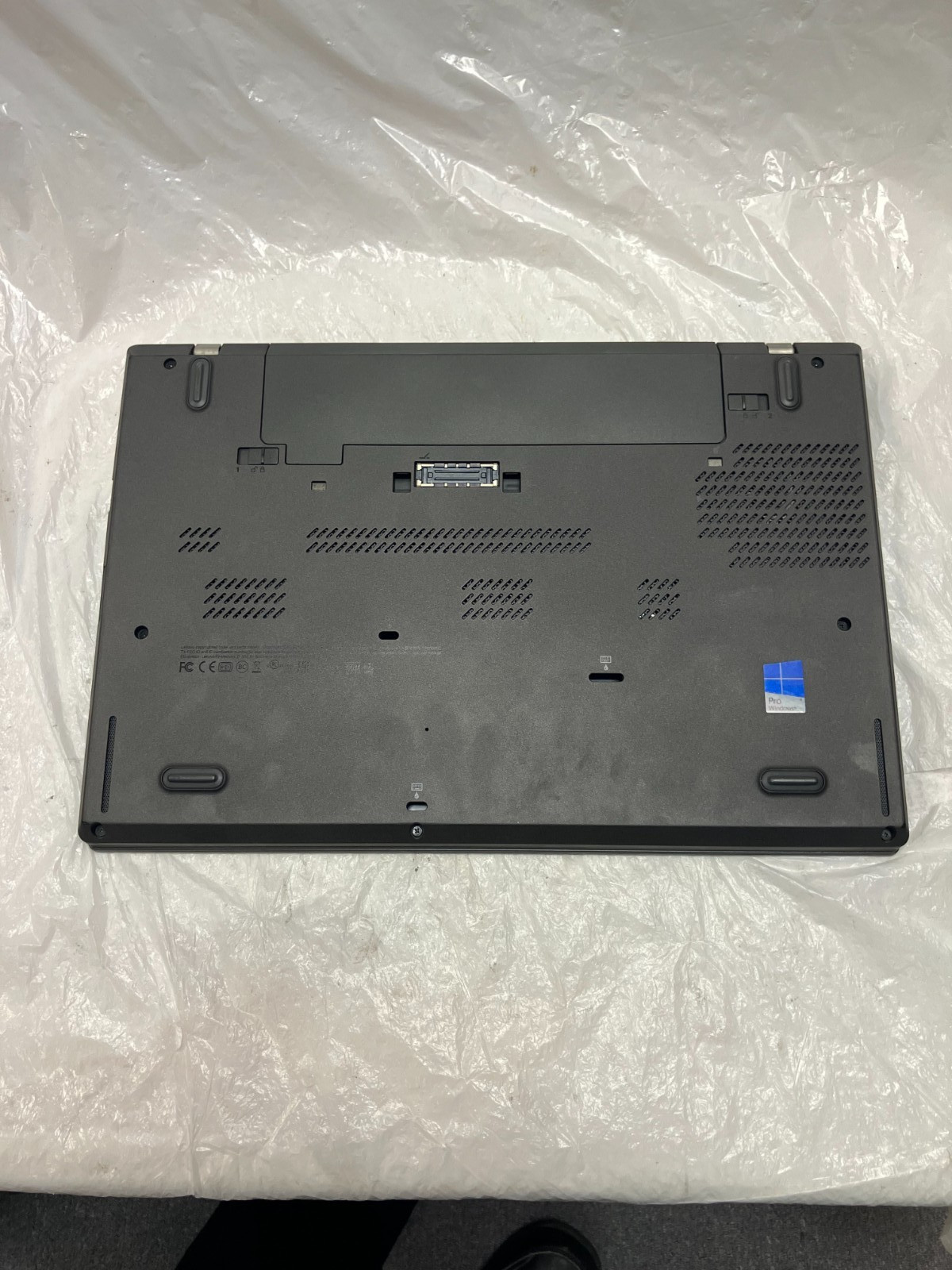 Lenovo ThinkPad T460 w/i5-6300U, 8GB RAM No HD, Laptop