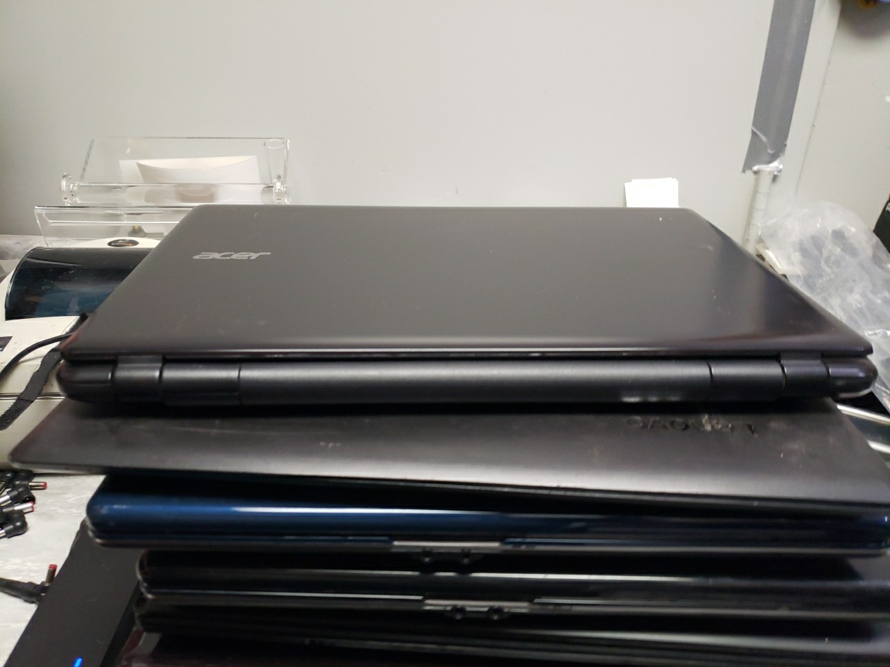 Acer Aspire E5-571P-55TL QUAD i5-4210U 1.7GHz 4GB WIN 10 NO POWER CORD FREE SHIP