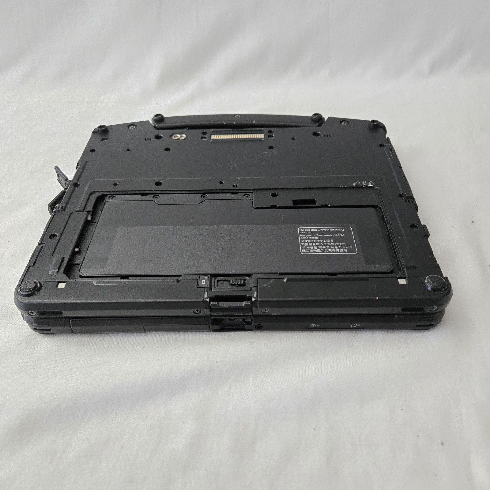 Panasonic Toughbook CF-20 10.1″ i5-7Y57 1.20GHz 256GB SSD 8GB 4G | Grade C