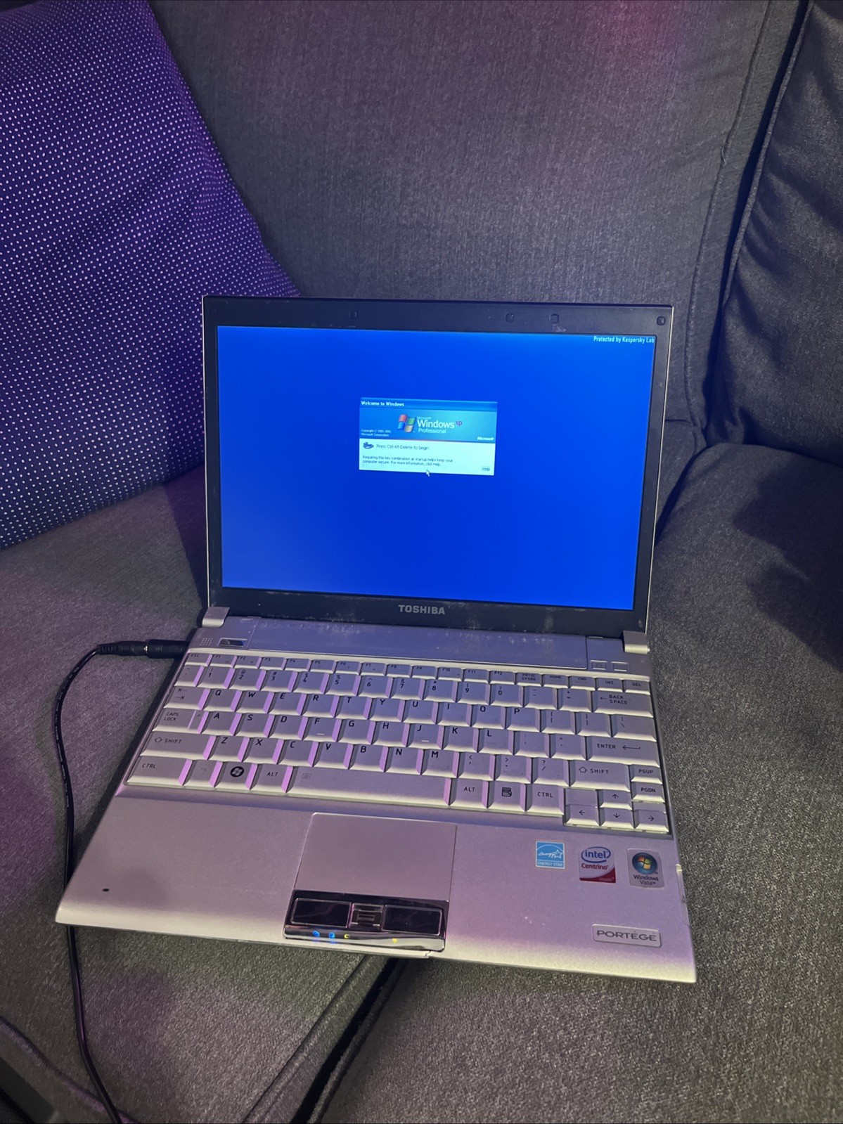 Vintage Toshiba Laptop Portege R500-S5004 Windows XP Tested Works