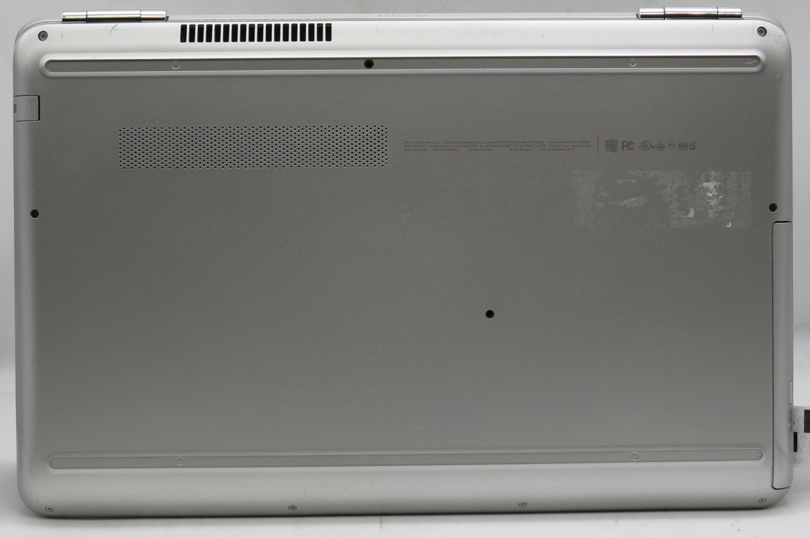 HP 15Z-AW000 | AMD A9-9410 @ 2.90GHz | 8GB DDR4 | 256GB SATA SSD | NO OS