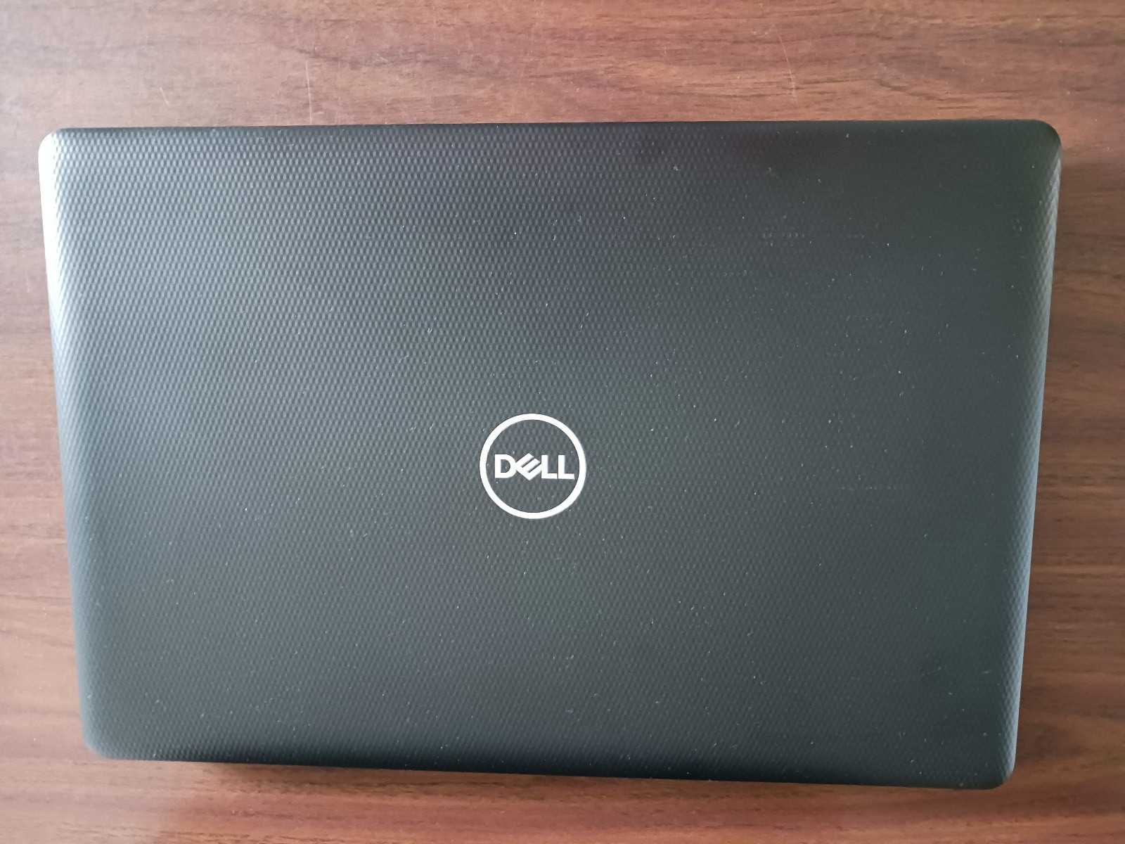 DELL Inspiron 3793 17″ Scn Intel i3 8GB RAM DVD 250GB SSD *New Batt* Windows 11