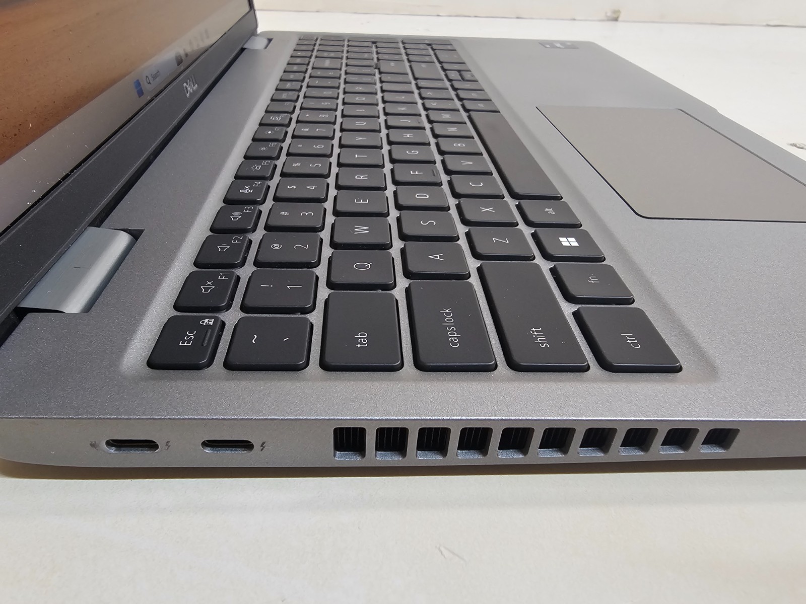 Dell Latitude 5530 Laptop i5-1235u 16GB 512GB 15.6″ Touchscreen – Dell Wty 12/26