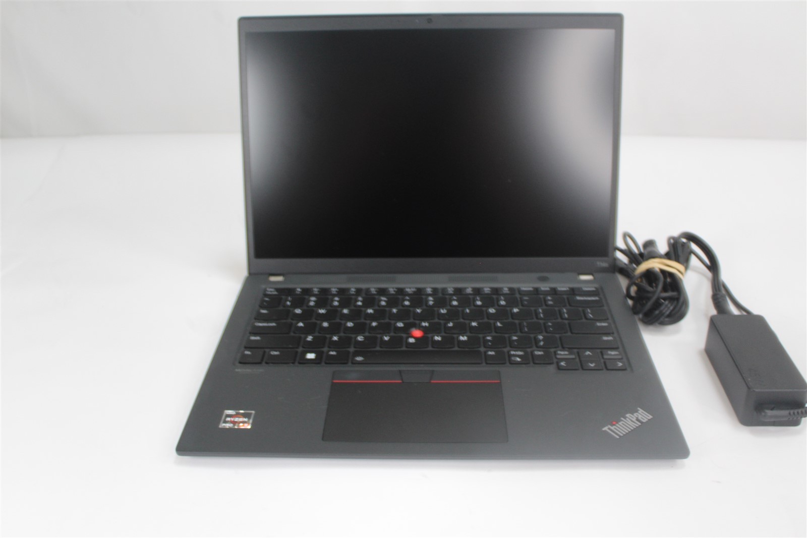 Lenovo ThinkPad T14s Gen 3 2022 14” Ryzen 5 Pro 6650U 2.9GHz 16GB 256GB SSD