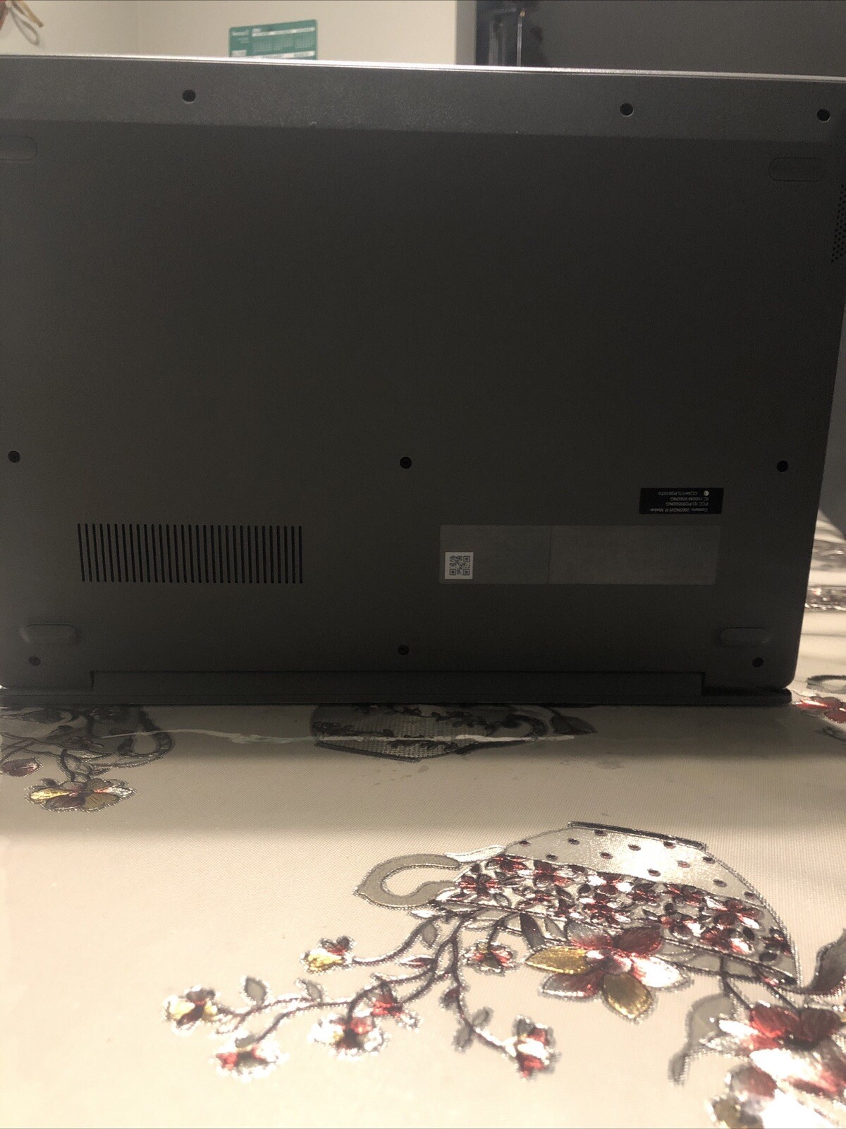 laptop Sliver 64 Gb Of Storage Work/school