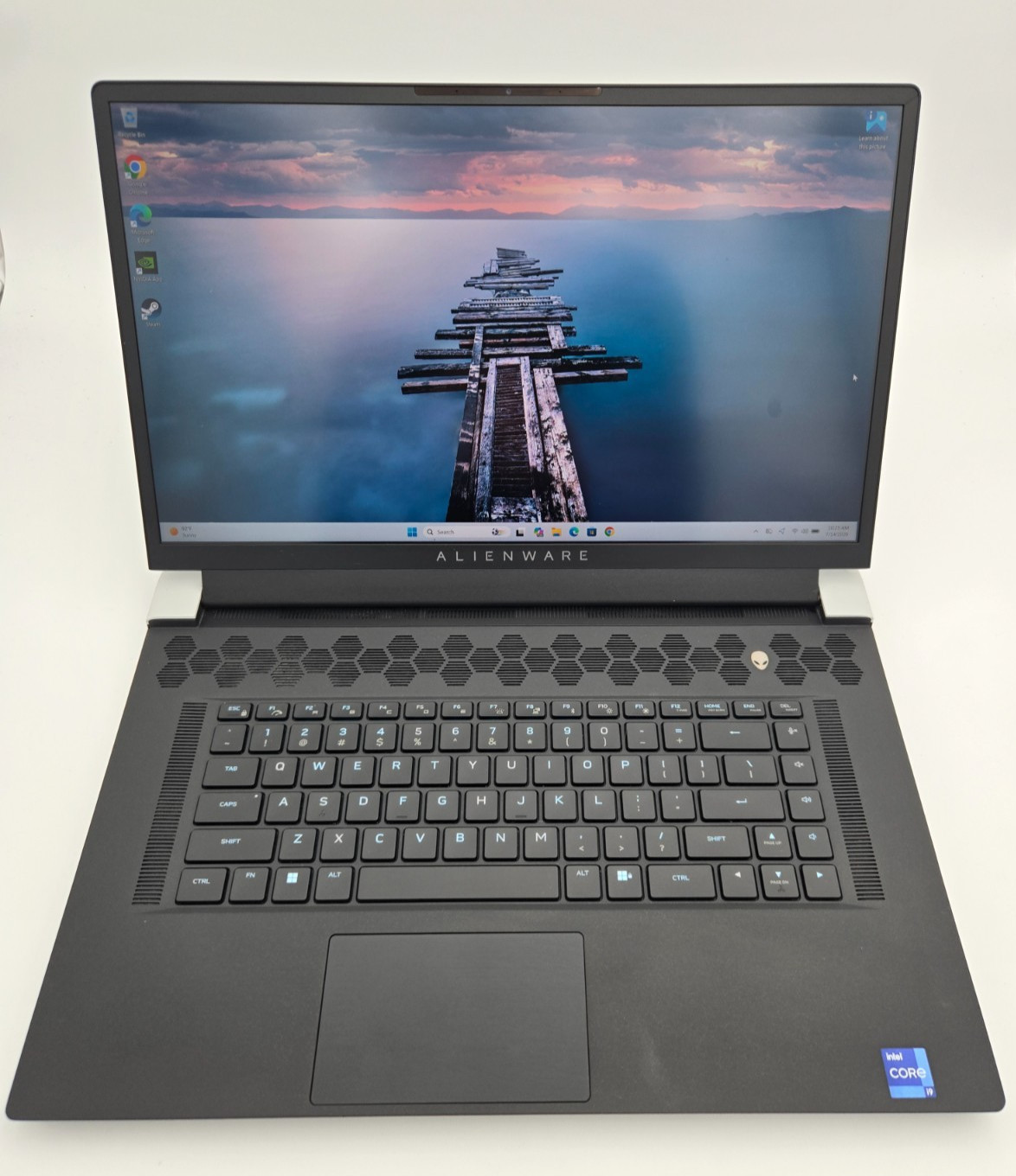 Alienware x17 R2 17.3” UHD | i9-12900HK | 32GB RAM | 4TB SSD | RTX 3080TI