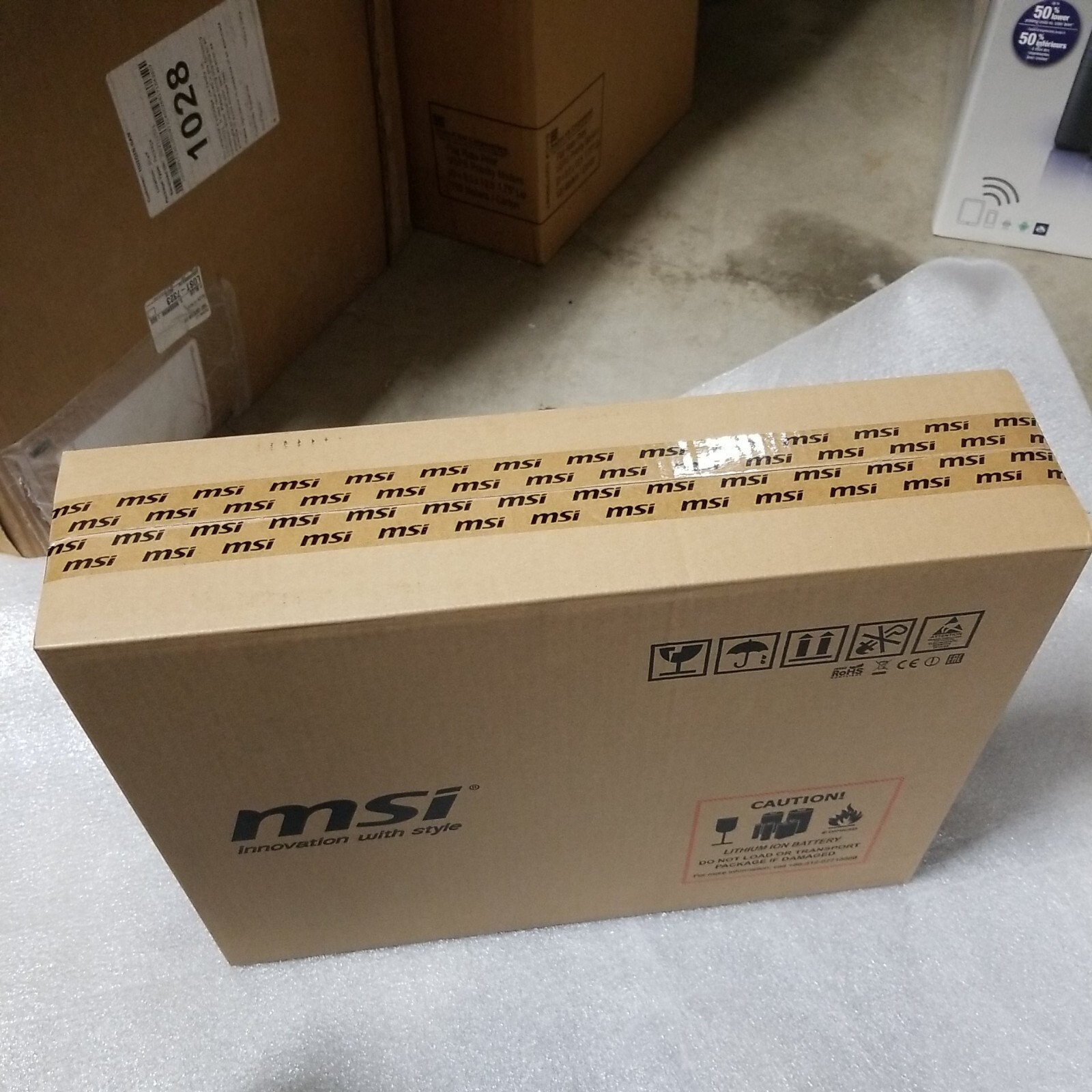 MSI GL62 6QF-1277US Laptop