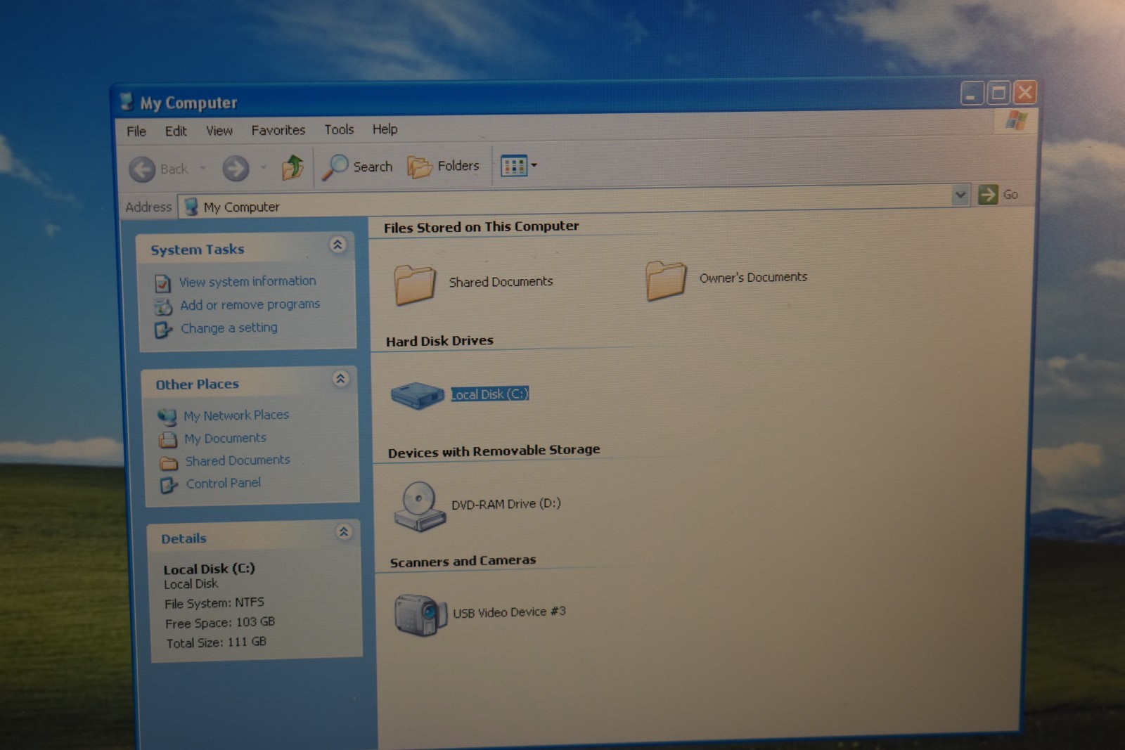 Dell Precision M6400 17″ Windows XP Pro 32-bit T9900 3.06GHz SSD AMD FirePro