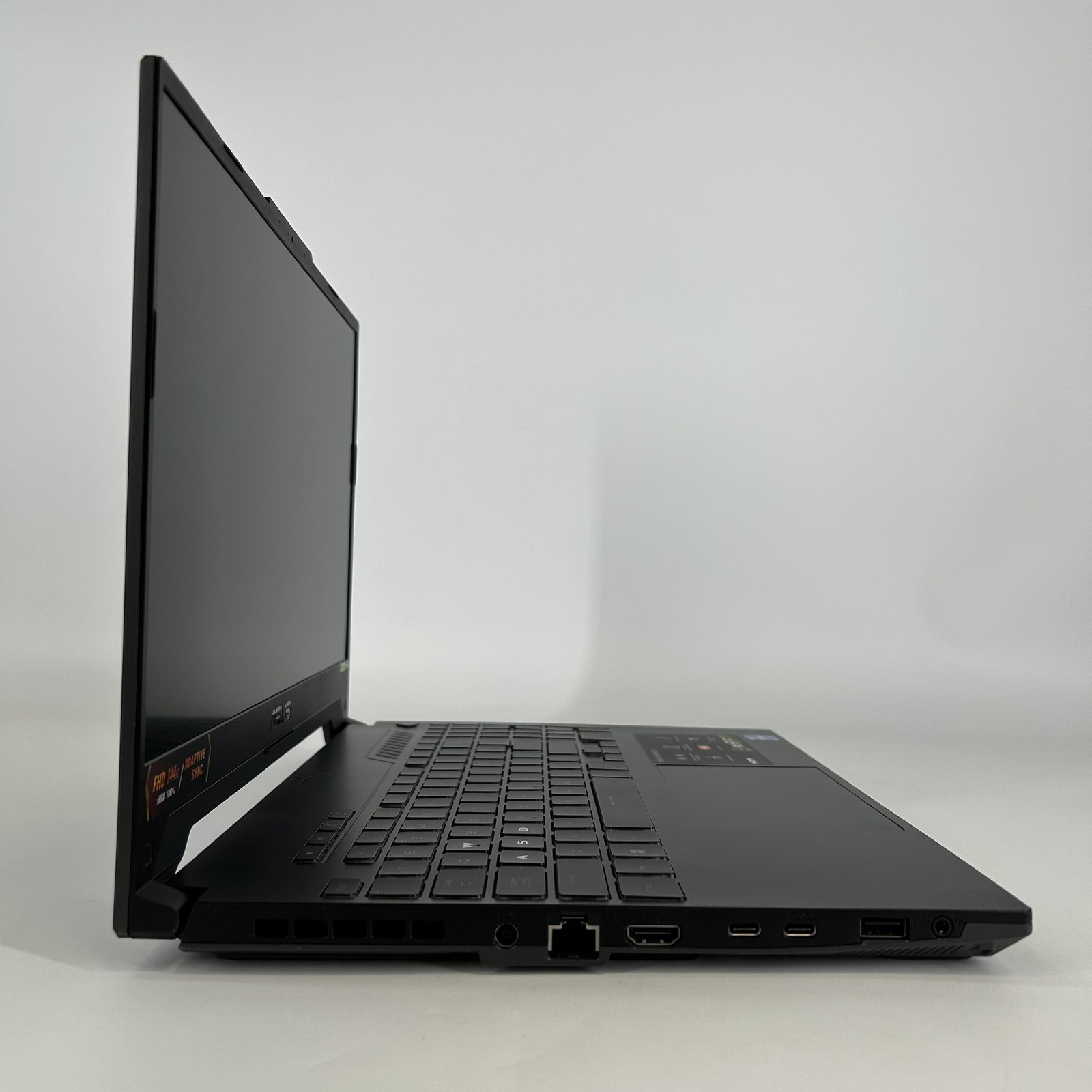 Asus TUF F15 15 144Hz FHD 2.4 GHz i7-13620H 16GB 1TB SSD NVIDIA RTX 4070