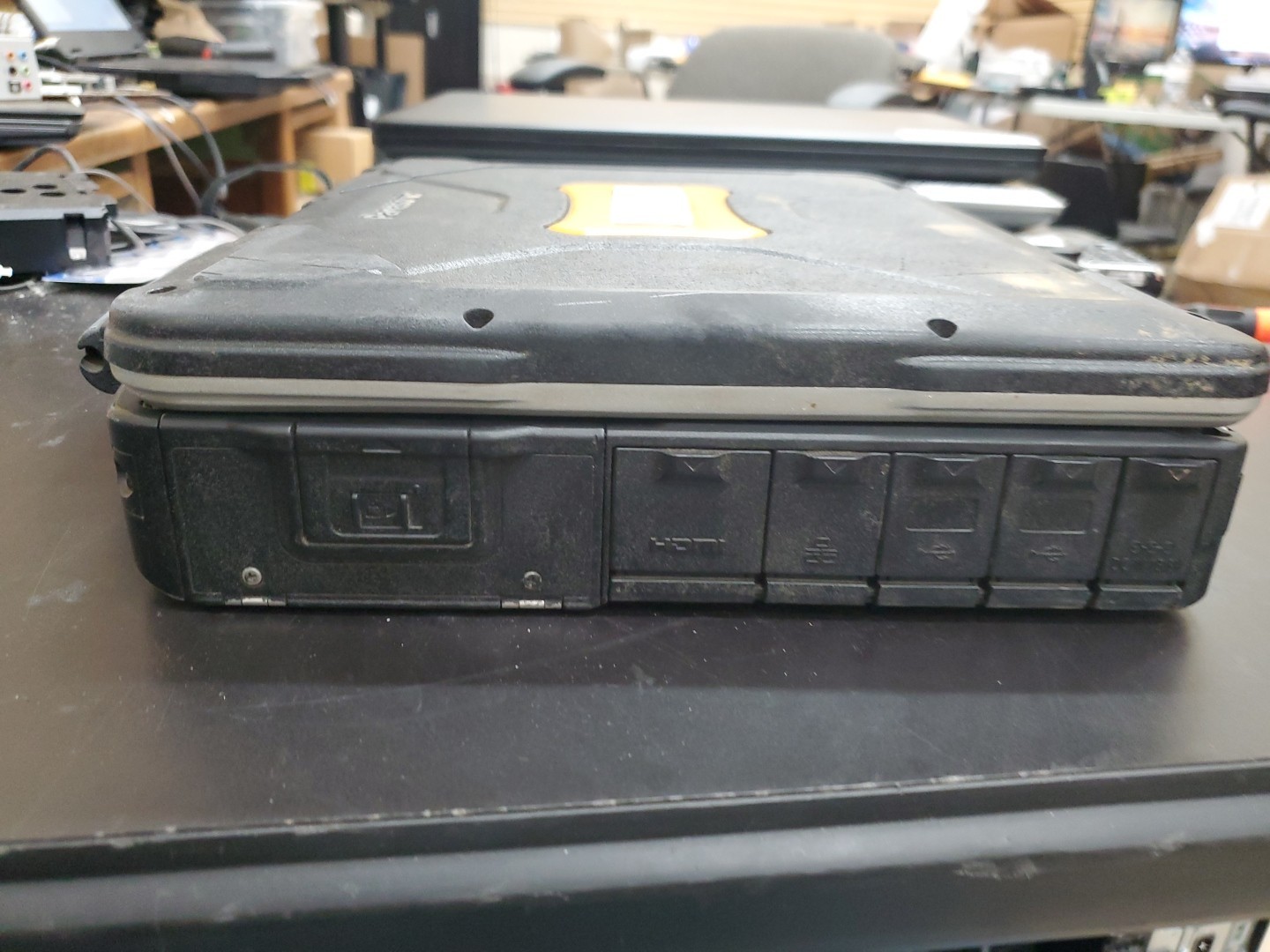 Panasonic Toughbook CF-31 MK-1 i5 520M @ 2.40GHz 8GB 8800HRS Diesel