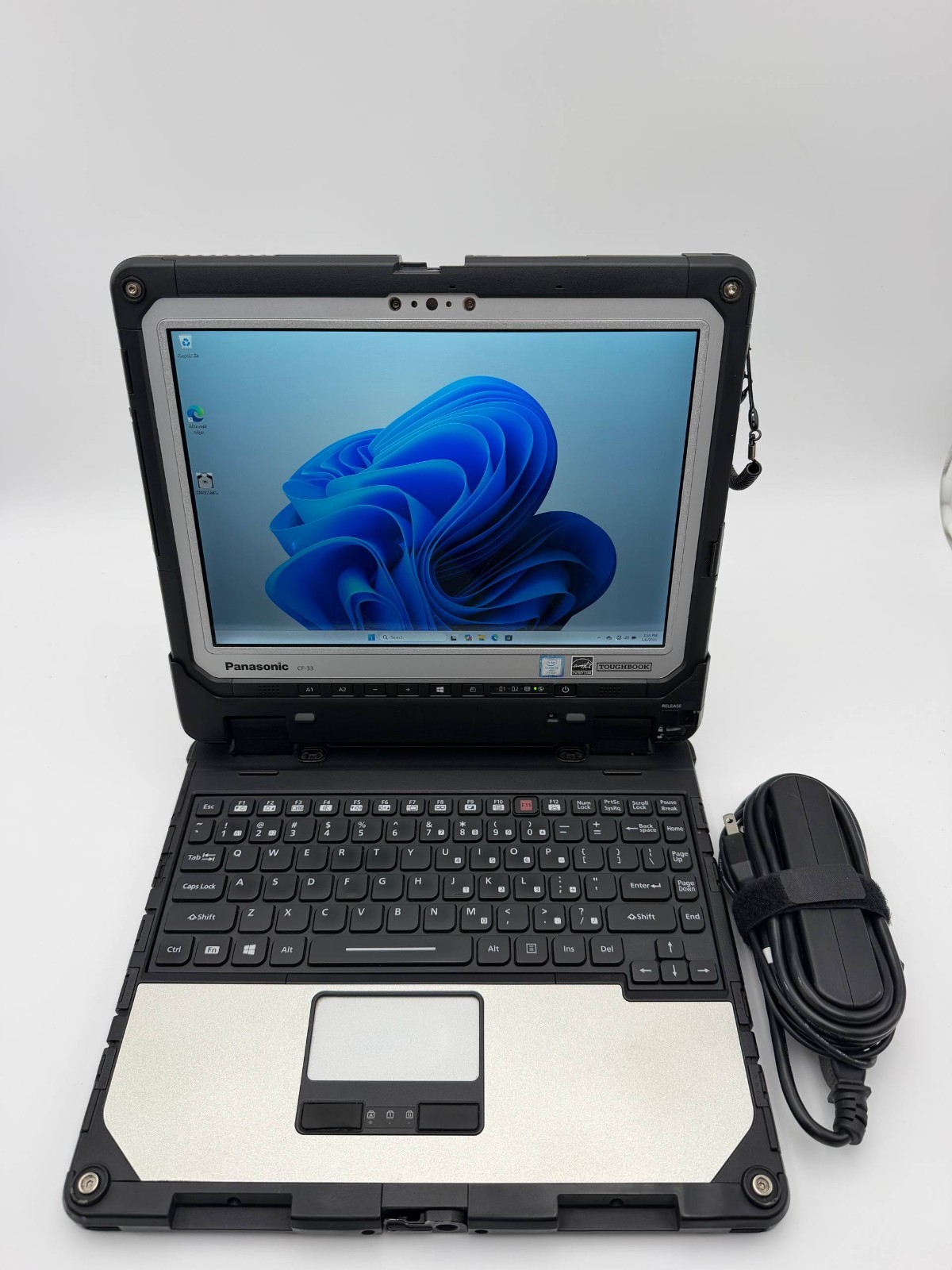 Panasonic Toughbook CF-33 i5-7300 16GB 512GB SSD Win11pro LTE /dGPS/Barcode