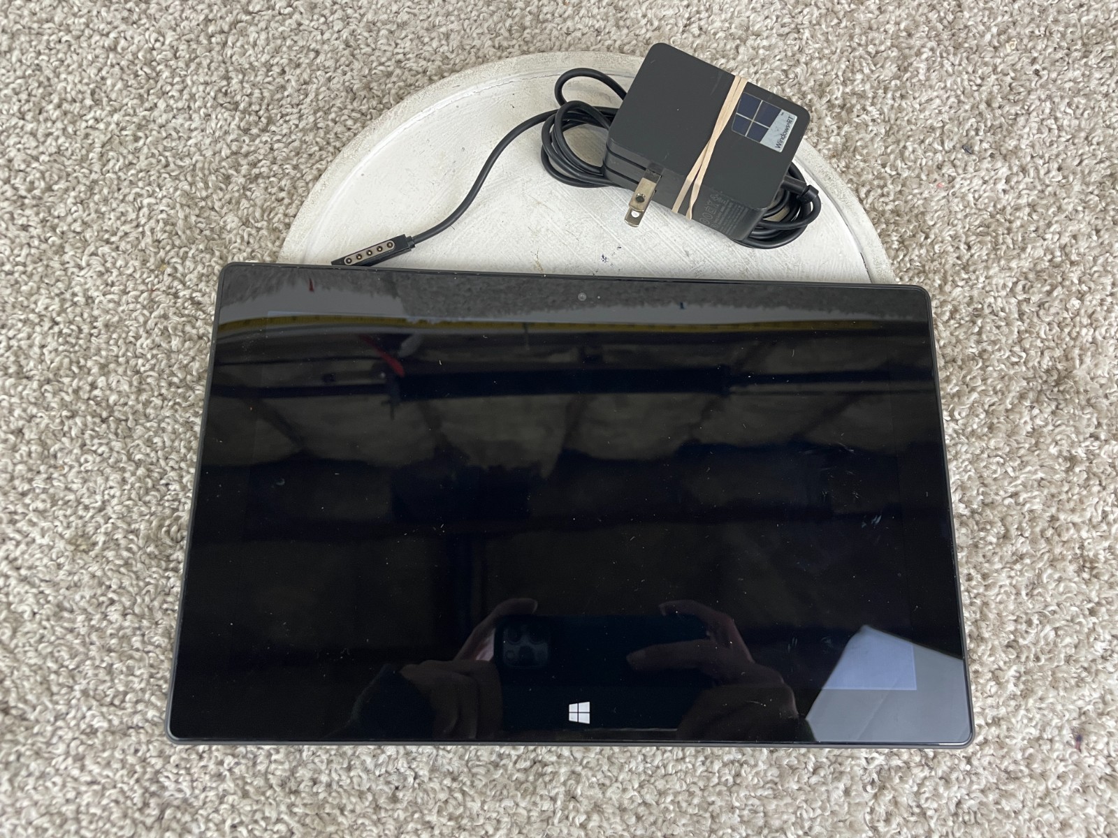 Vintage Microsoft Surface Windows RT Windows Tablet 10.6 inch Black with Adapter