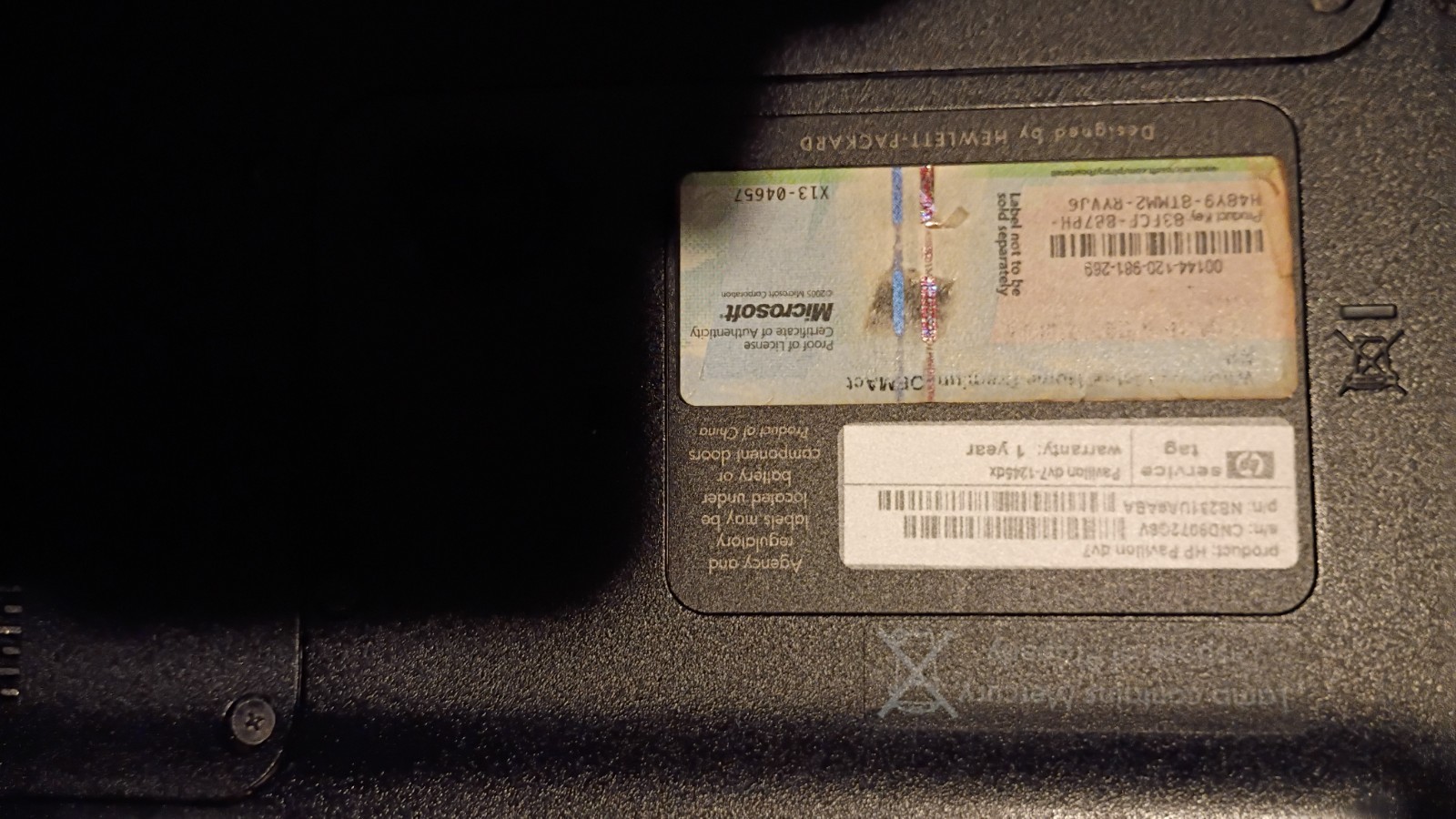 HP Pavilion dv7-1245dx 17″ Laptop Incomplete AS IS Parts Repair