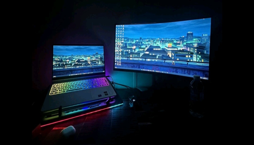 HP Omen MAX Ultra 9 275HX (24 cores) NVIDIA GeForce RTX 5090 (24GB) 2TBSSD 64RAM
