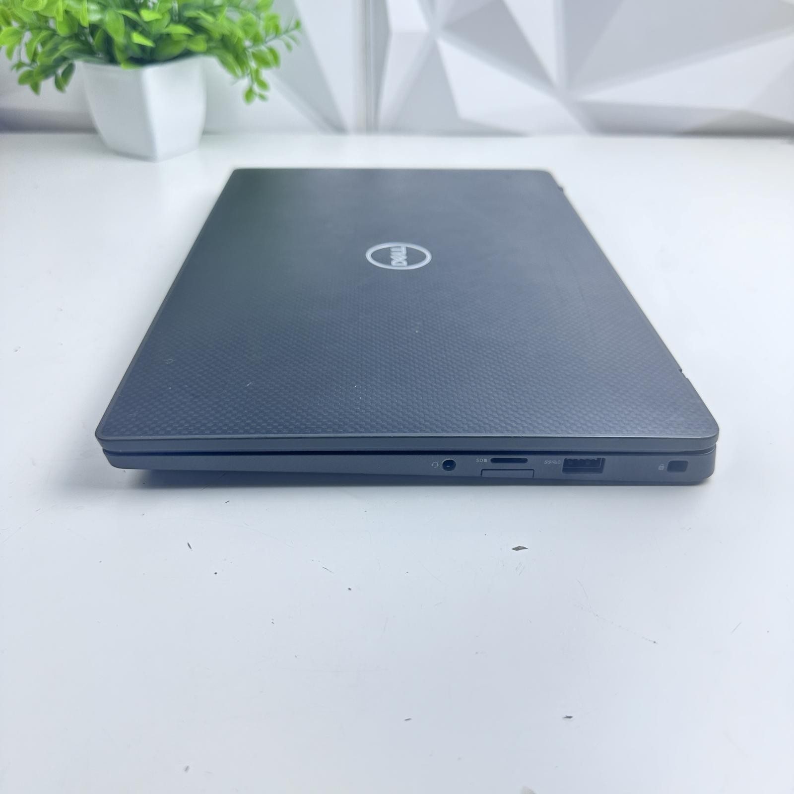 Dell Latitude 7300 Laptop, 13.3″ FHD, i7-8665U, 16GB, 256GB SSD