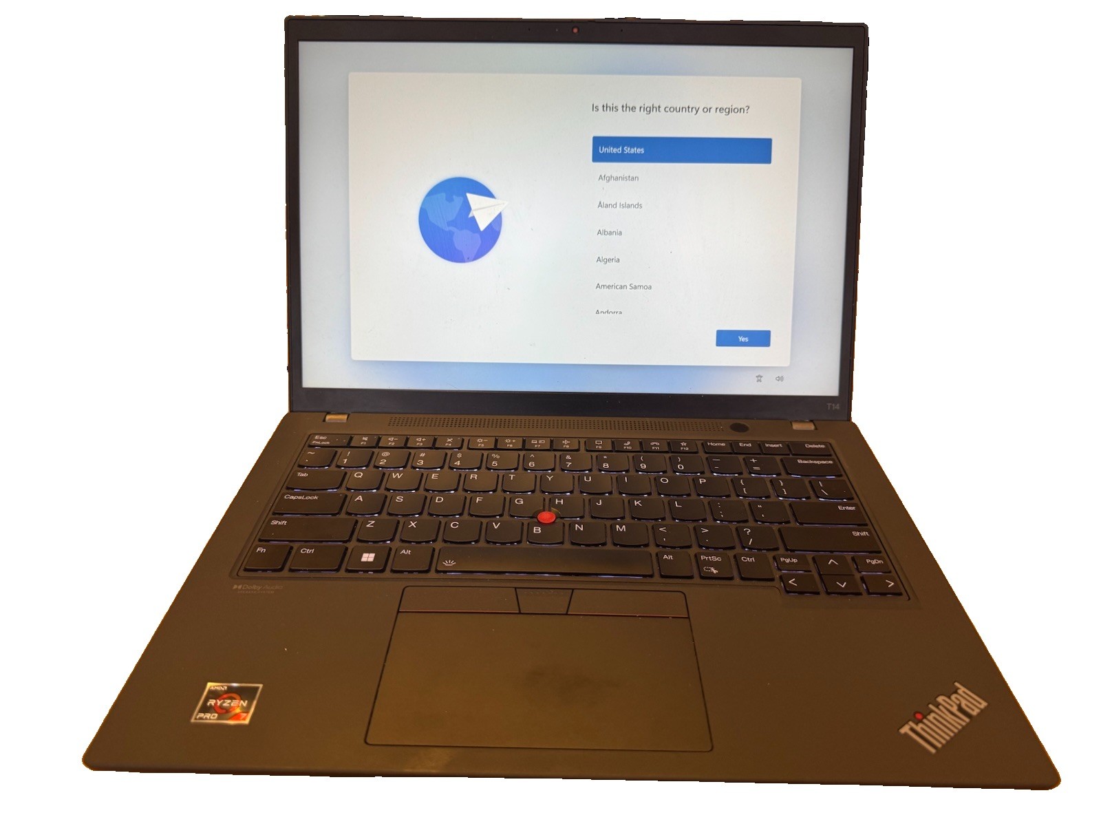 Lenovo ThinkPad T14 Gen 3 14″ (512GB SSD, AMD Ryzen 7 6850U, 2.70 GHz, 16GB RAM)