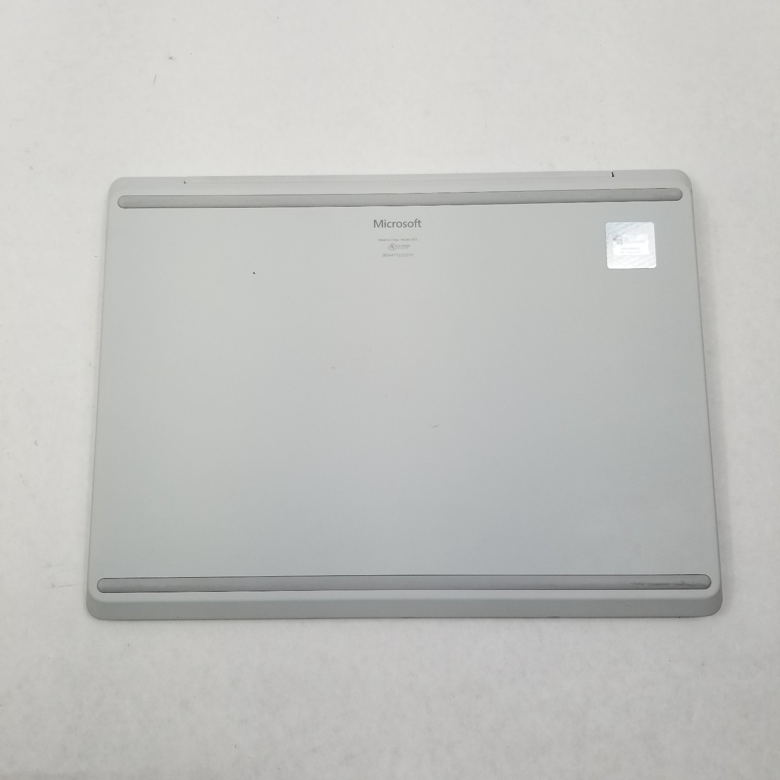 Microsoft Surface Go 2 2013 12.4″ i5-1135G7 2.4GHz 8GB RAM 128GB SSD Win 11 Pro