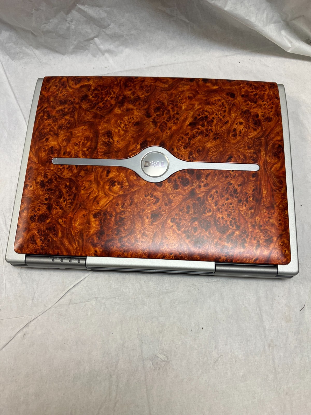Dell Inspiron 8600 Intel Pentium M 1.40 ghz, 512 MB NO HDD FOR PARTS