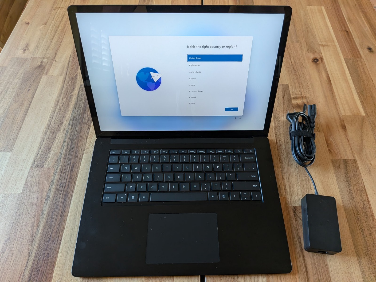 Microsoft Surface Laptop 5 15″ (256GB SSD, Intel Core i7 12th Gen., 2.70 GHz