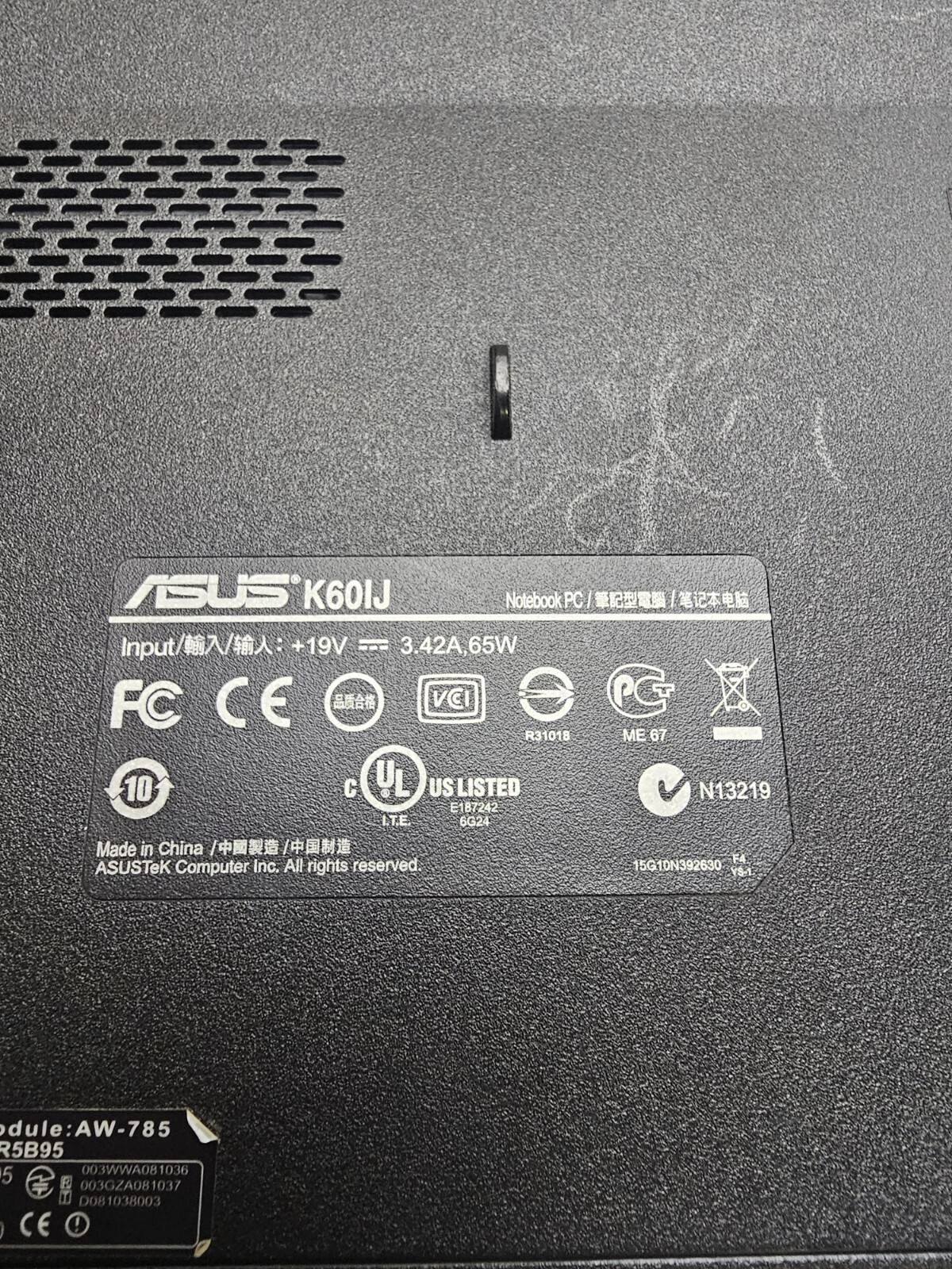 ASUS K60IJ Laptop – Pentium T4300 – 4GB RAM – 300GB HDD – BAD TRACKPAD – READ