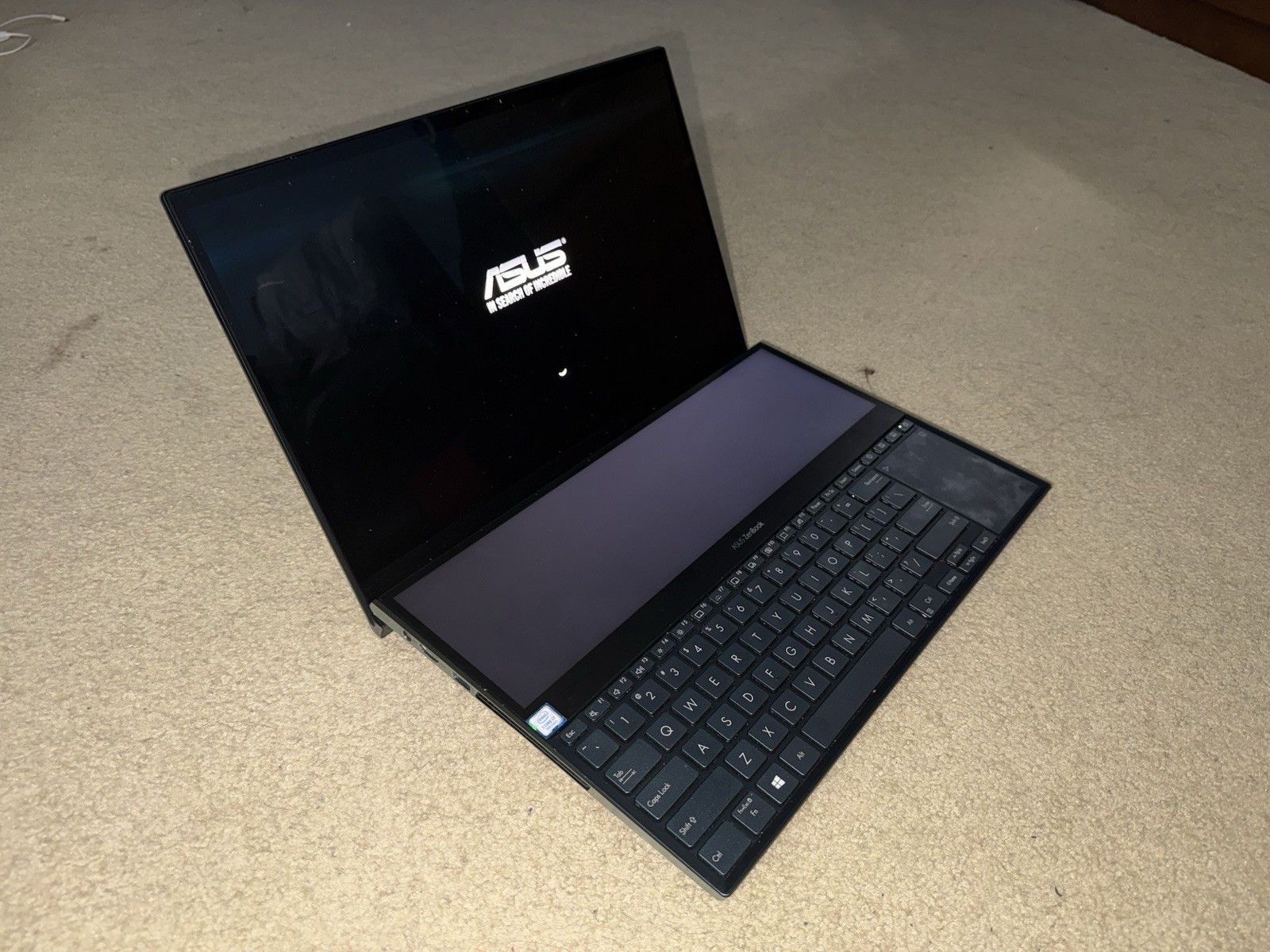 ASUS ZenBook Duo 14 Dual Screen Laptop i7-9750H Windows 11 Black Parts