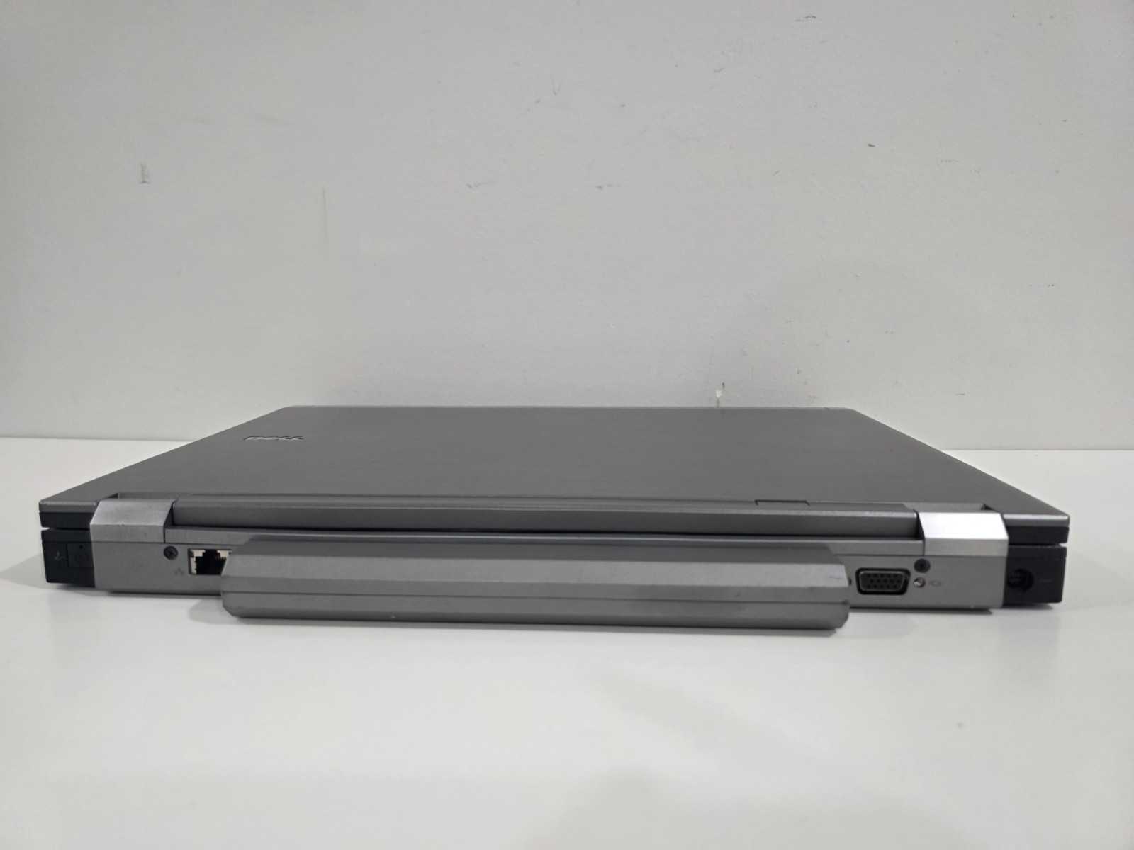 Dell Latitude E6510 Intel Core i5 CPU M 520 4GB Webcam