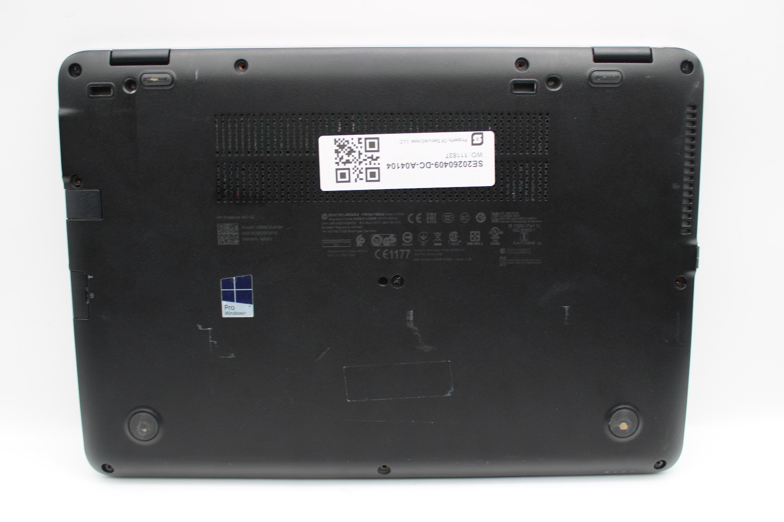 HP EliteBook 840 G3 i5-6300U @ 2.4 GHz 32GB RAM 256GB SSD No OS