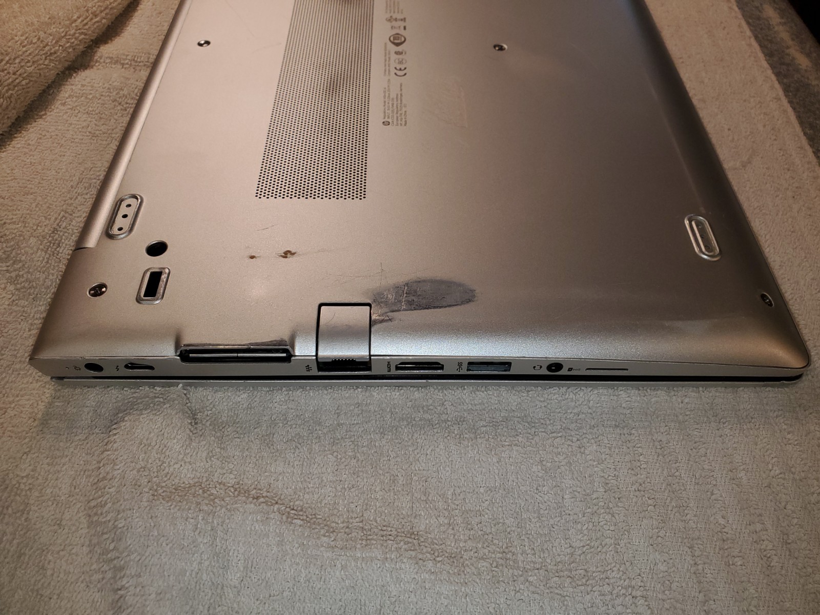 HP EliteBook 840 G5 Intel i5-8250U 256GB SSD 16GB RAM No OS/Power Supply