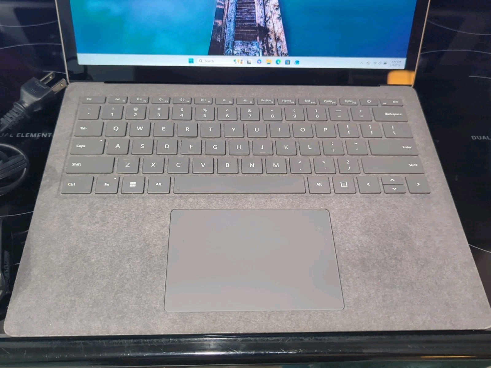 Microsoft Surface Laptop 4 1950 13.5″ | 2.60GHz Core i5-1145G7 | 8GB | 256GB SSD