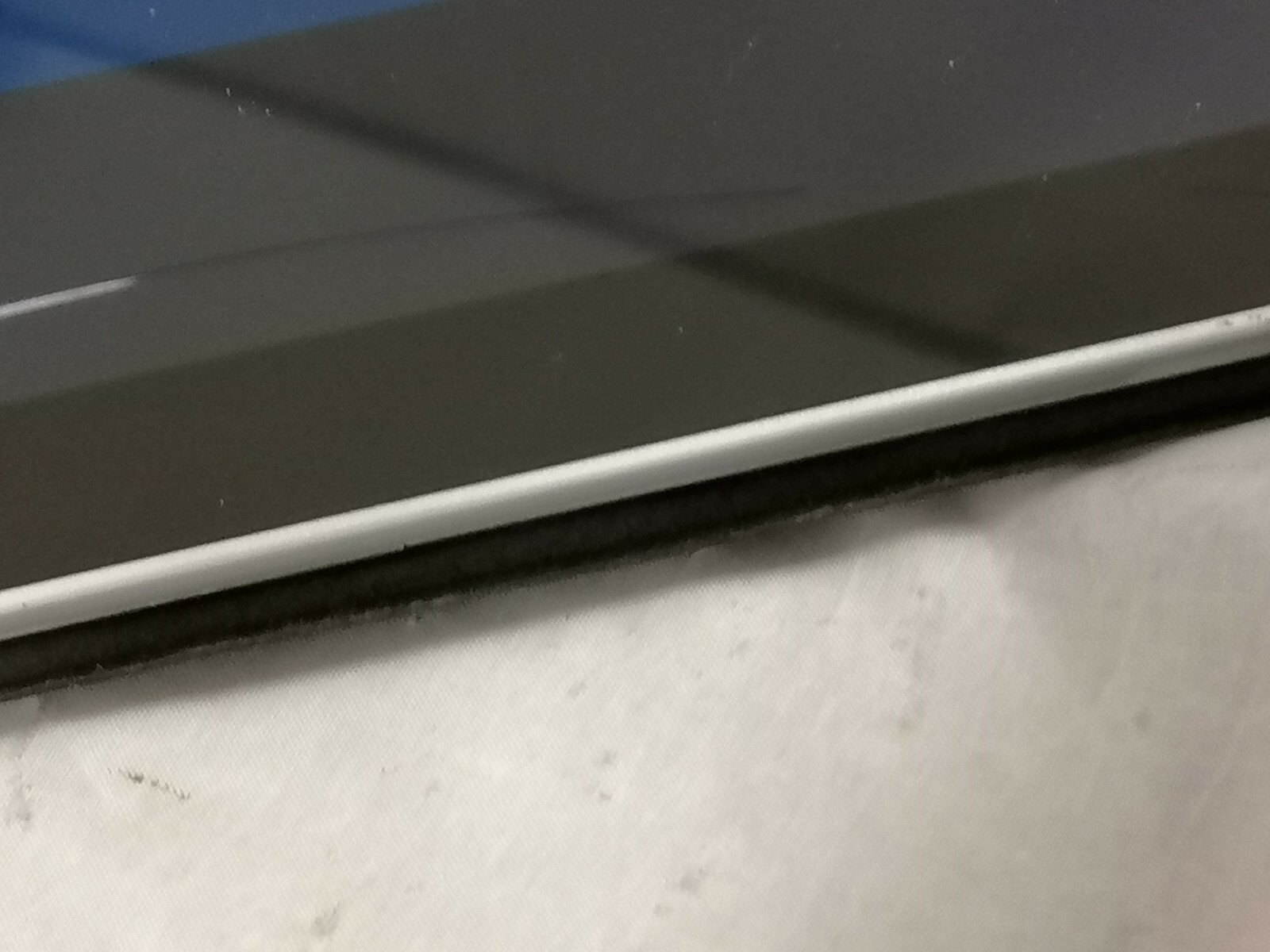 Microsoft Surface Pro 3 Core i7-4650U/8GB/512GB Cracked Digitizer, No Touch