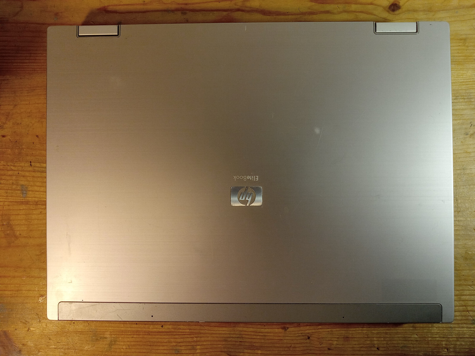 HP Elitebook 8530P, CPU Intel T9400 2.3 GHZ, 480 SSD, 4 GB RAM, Win. 11 Pro