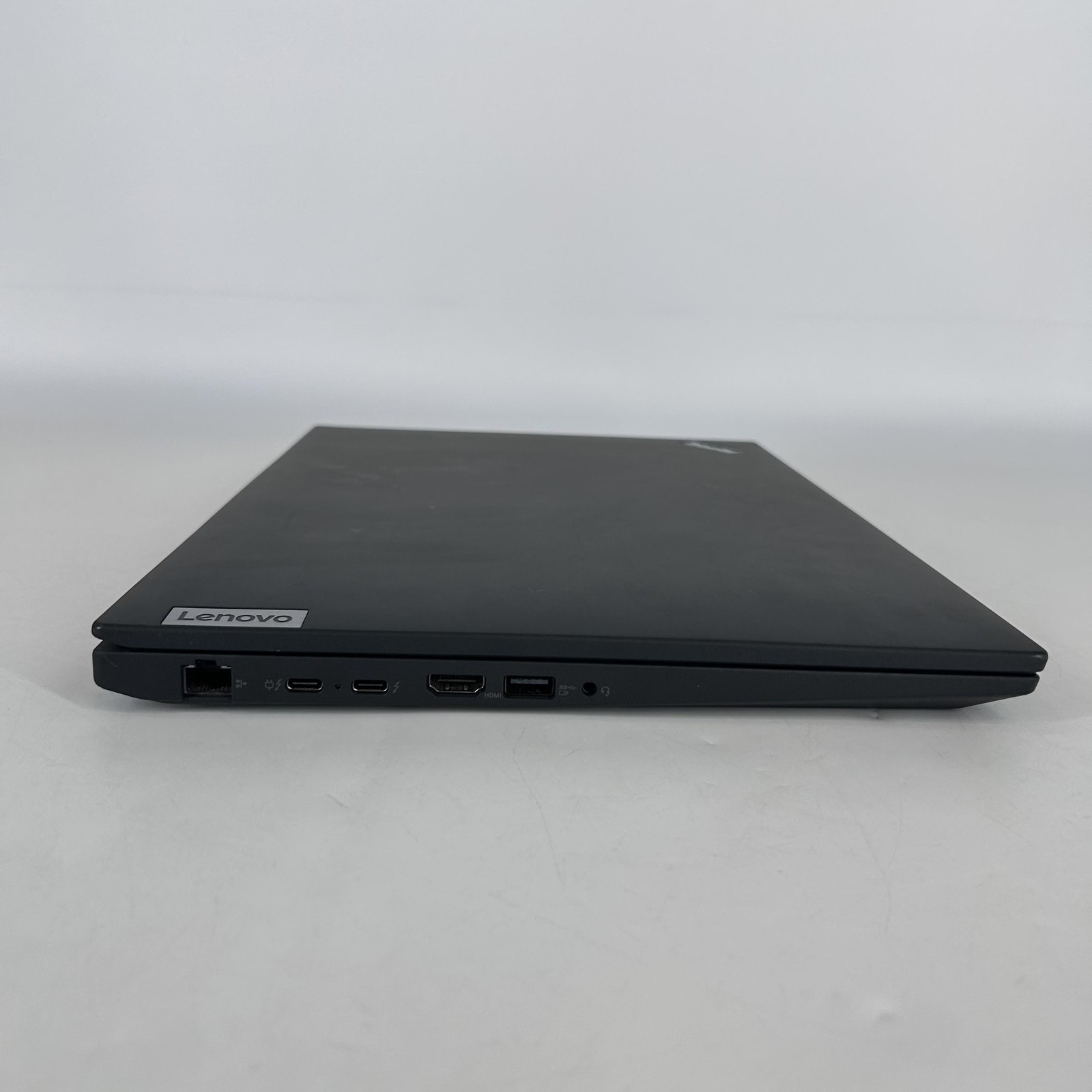 Lenovo ThinkPad T16 Gen 1 Gray FHD+ 2.2 GHz i7-1270P 16GB 512GB SSD Very Good