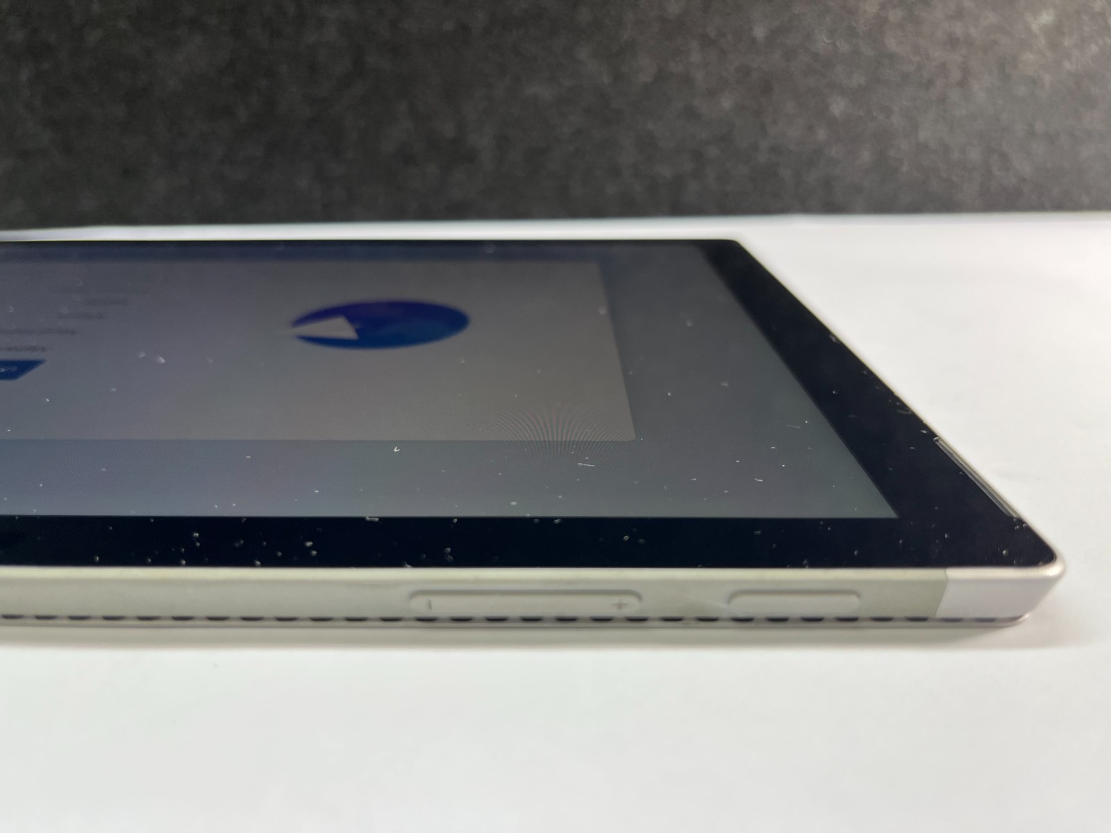 Microsoft Surface Pro 4 (1724) M3-6Y30 4GB RAM, 128GB SSD, WIN PRO 11 LOT OF 3